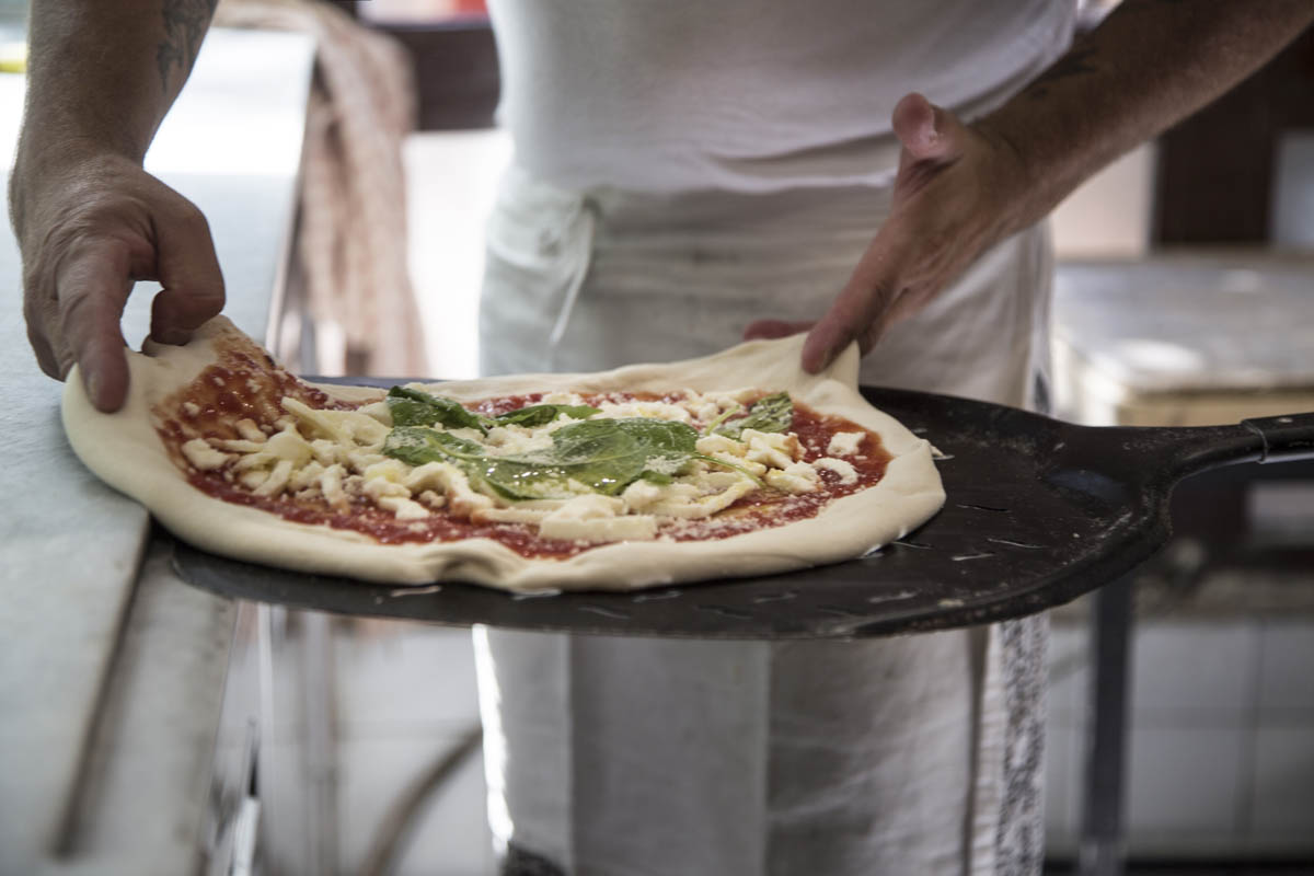Latteria Sorrentina Mozzarella Pizza.jpg