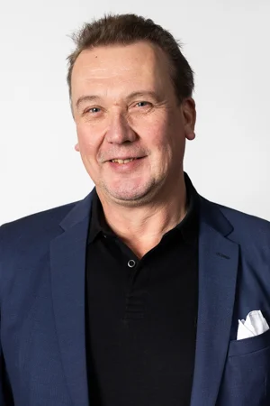 ERKKI LEVONEN SALES MANAGER, FOODSERVICE ERKKI.LEVONEN@PNM.EU +358 (0)40 043 0293