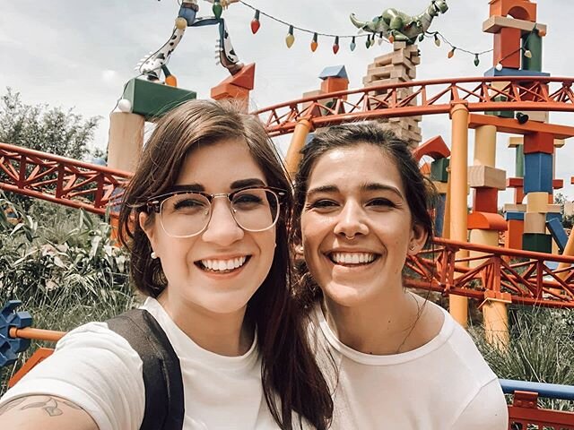 Why can't we all just be with our besties sweating the snacks off in theme parks right now? Thanks COVID.
.
.
.
#midwaymania #slinkydogdash #girlstrip #wdw #disneyworld #disney #hollywoodstudios #toystory #toystoryland