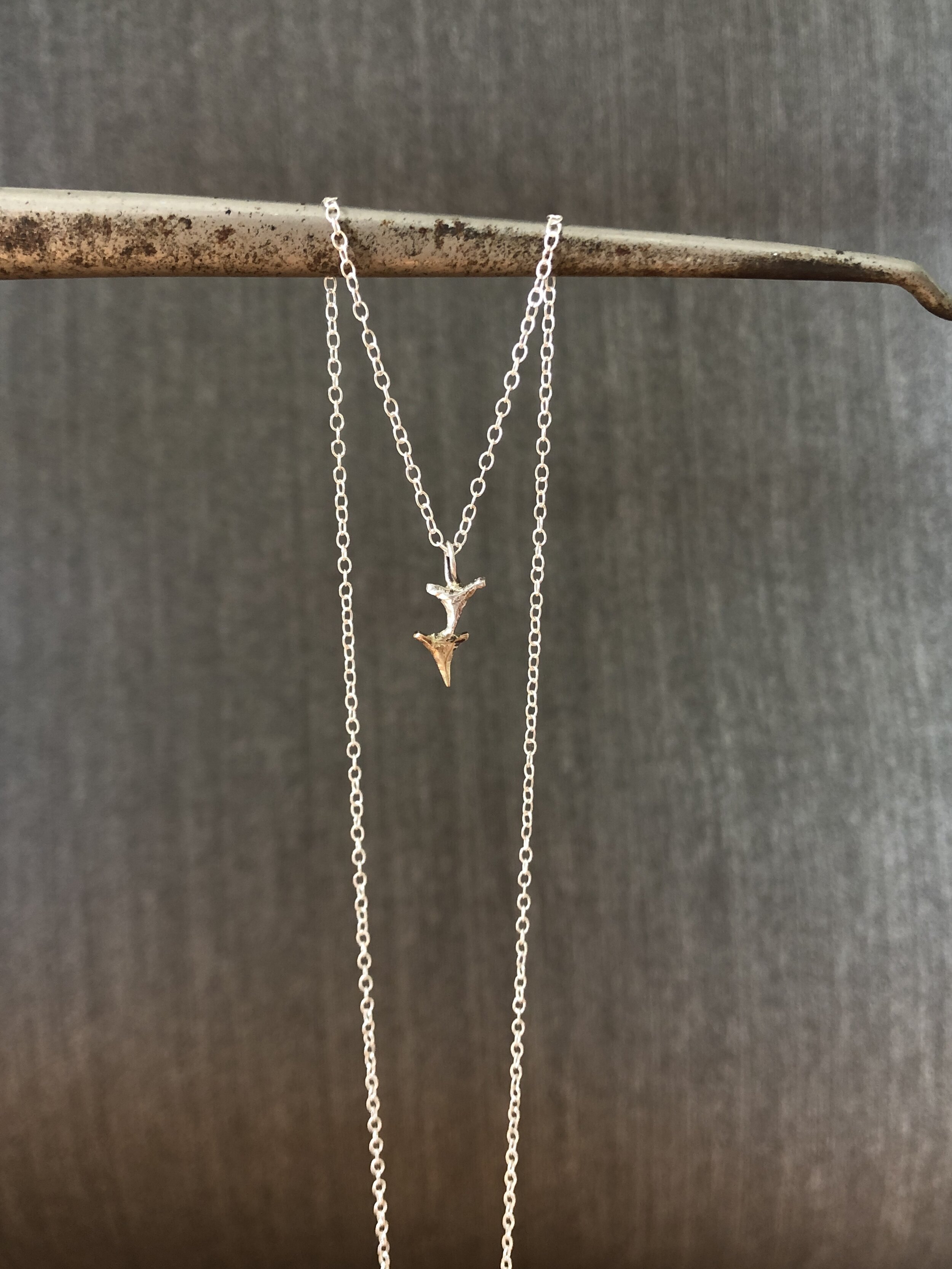 kate spade shark necklace