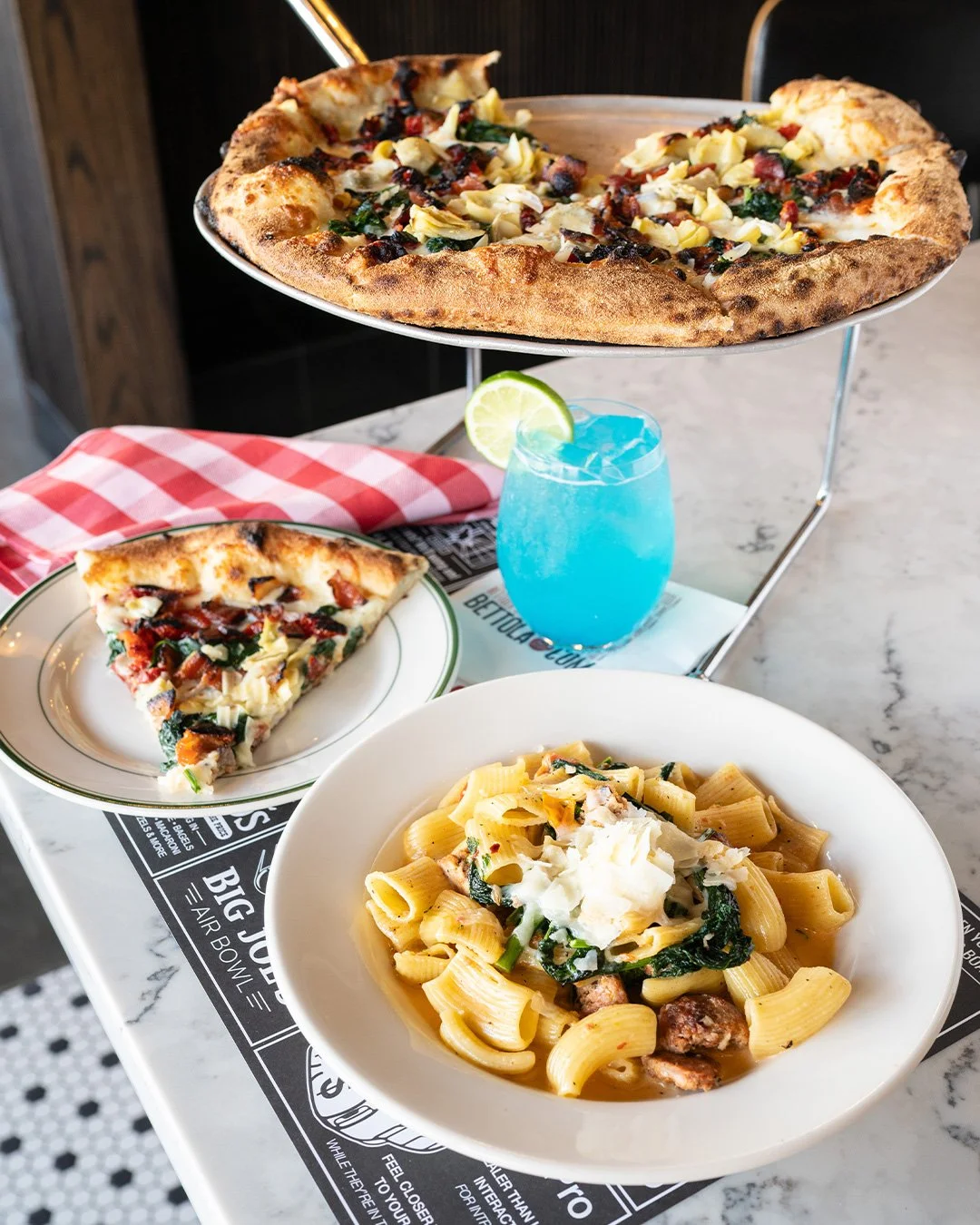 It's time to gather the herd and migrate to Bettola for these specials...

ICE AGE
Truffle-Cream Base, Shredded and Fresh Mozzarella, Bacon, Sun Dried Tomatoes, Sauteed Spinach, Garlic, Artichokes, Grana Padano
 
THE HERD
Rigatoni, Crumbled Italian S