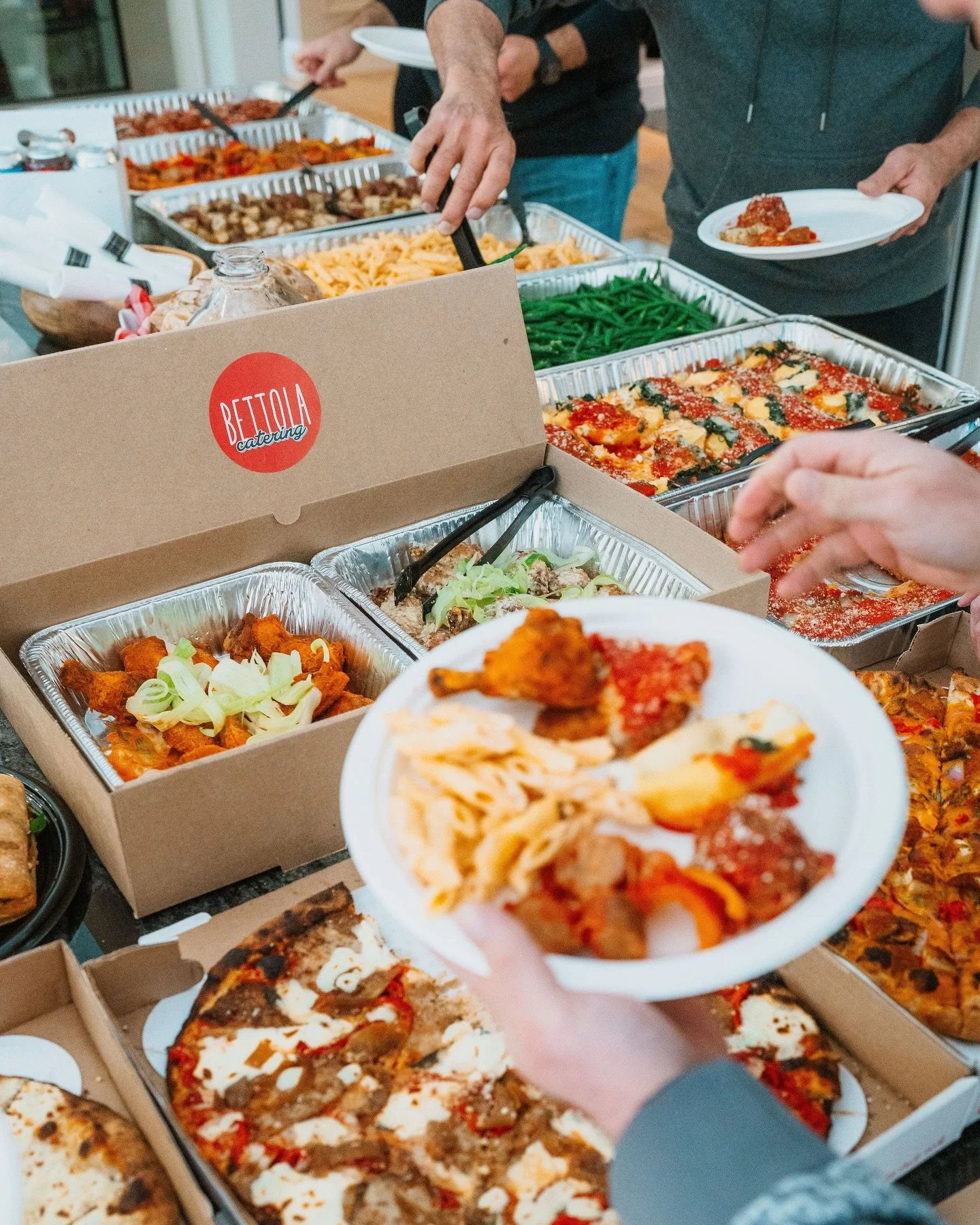 Bet on the Pats with us. If they win, we pay!

Place an order from our new catering menu for Super Bowl Sunday and if the Pats take home the Lombardi, your order is ON US.

Orders must be confirmed with a deposit by Wednesday.

We&rsquo;re your booki