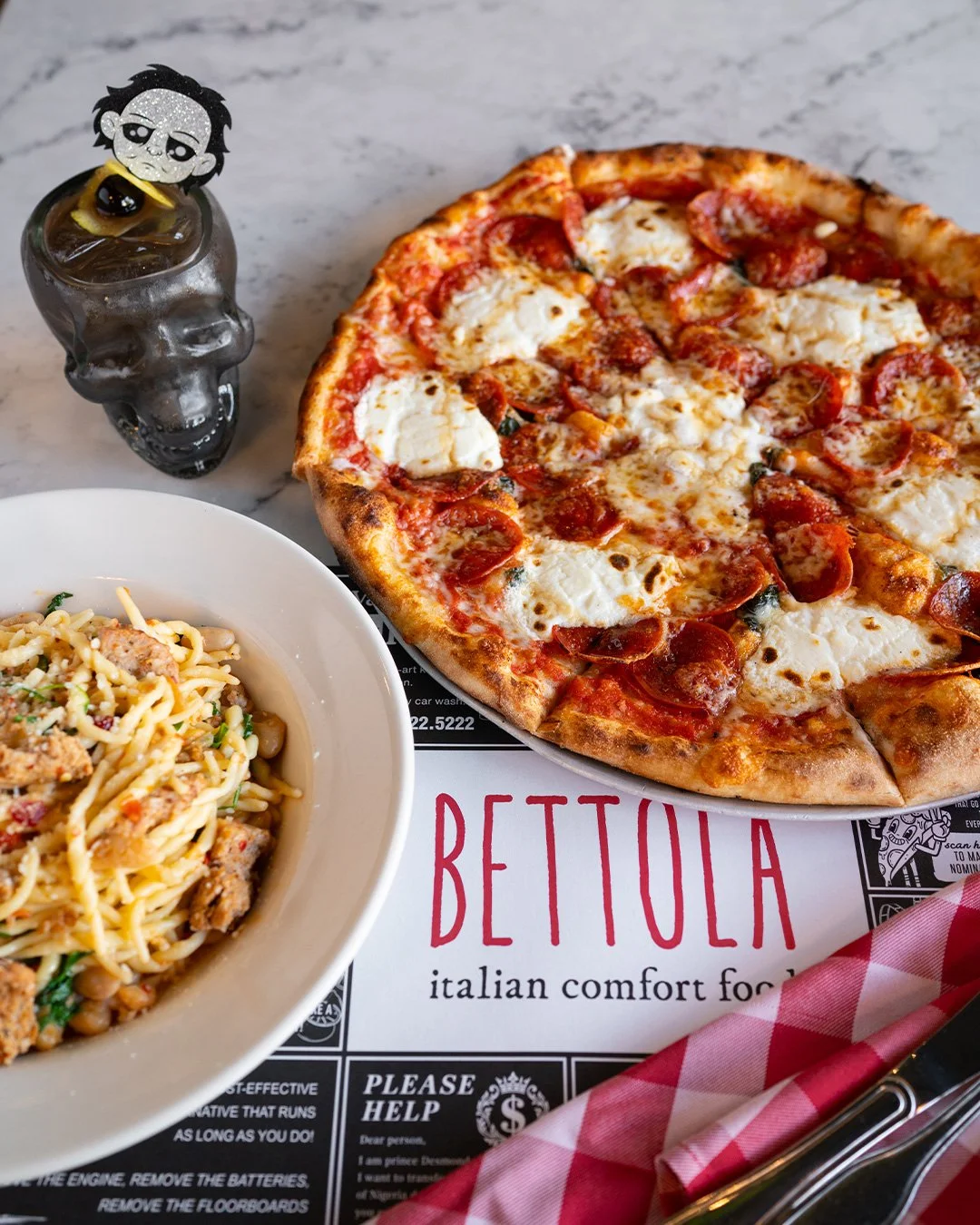 Killer specials 🔪 Michael, Jason, and Freddy inspired

ELM STREET
Classic Red, Shredded and Fresh Mozzarella, Ricotta, Pepperoni, Basil, finished with Hot Honey.

CAMP CRYSTAL LAKE
"Trofie" Thin Corkscrew Pasta, Cannellini Beans, Garlic, C