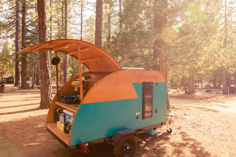 Teardrop trailer