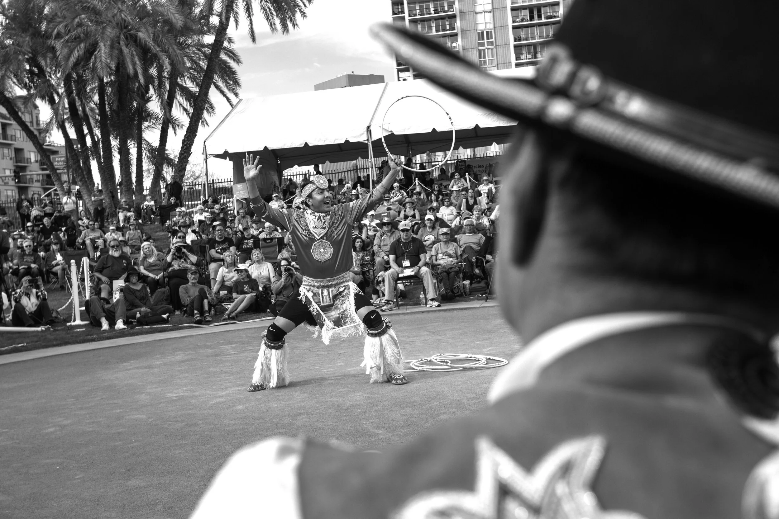 Patrick Wille Hoop dancer_27.JPG