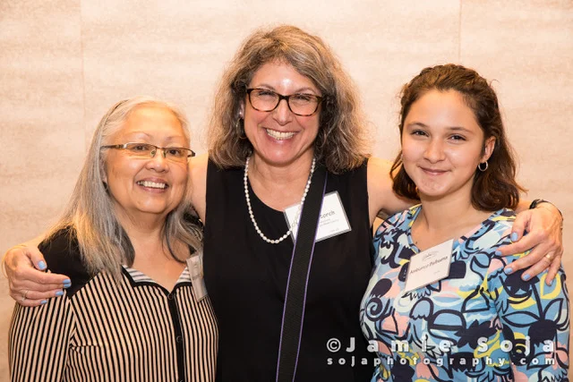 Marcie Storch (M) with featured guests, Margareth & granddaughter, Ambiance