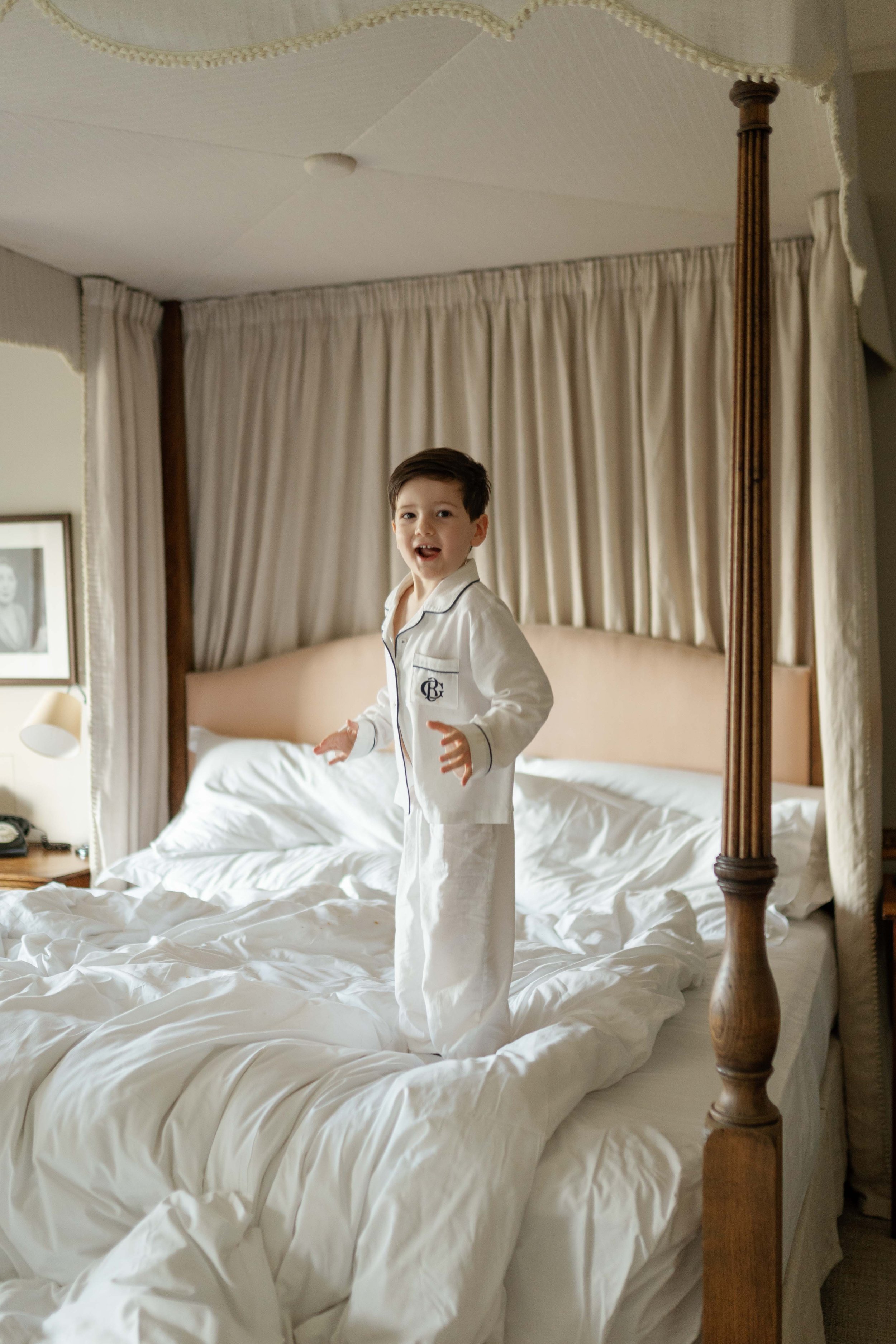 Family Photography_Hotel Series_Beaverbrook_Rebecca Searle Photography (15 of 60).jpg