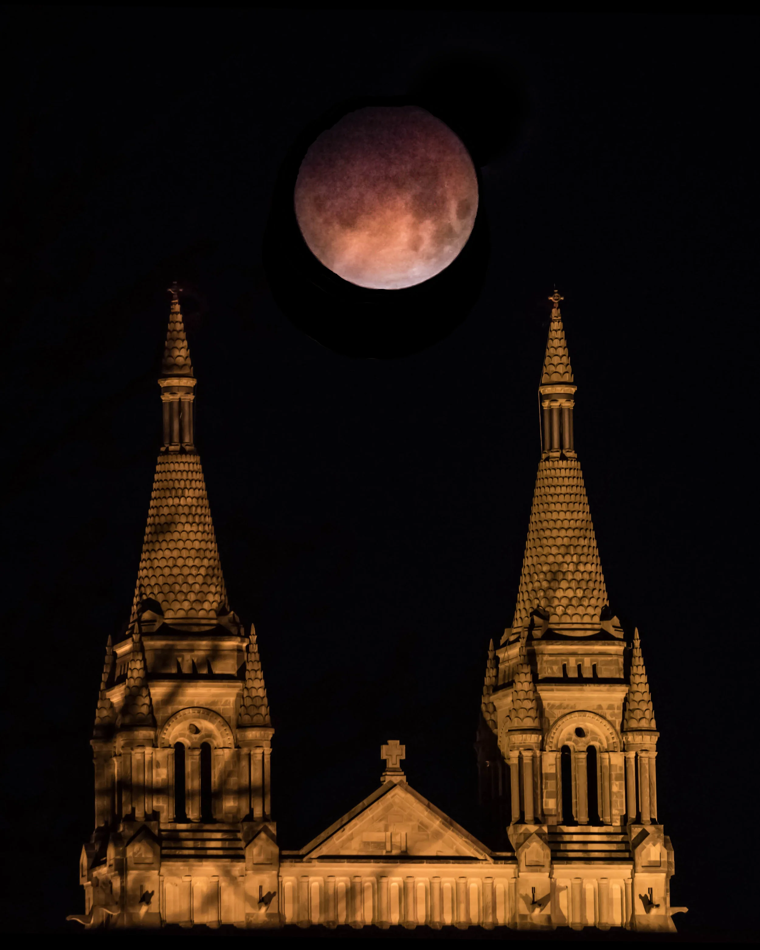 Super Blue Blood Moon over St. Joseph's Cathedral