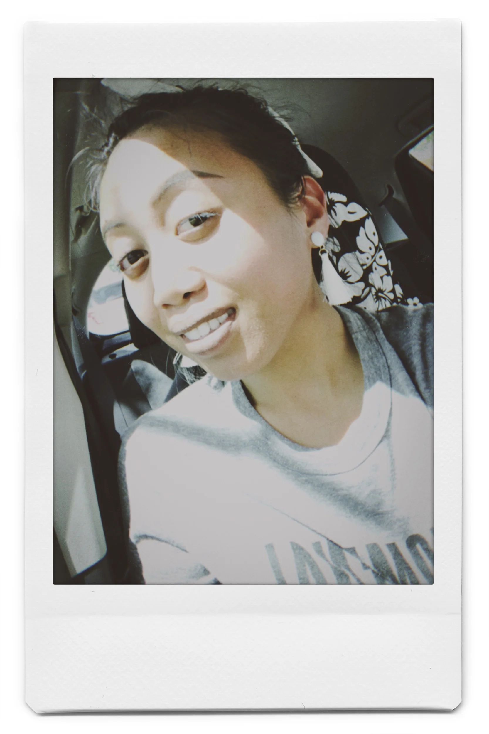 Tie a ribbon or handkerchief around your top knot for a lazy but femme, soft look. Also tack on some tassel earrings and nipple tassels too if you want. I won’t judge.