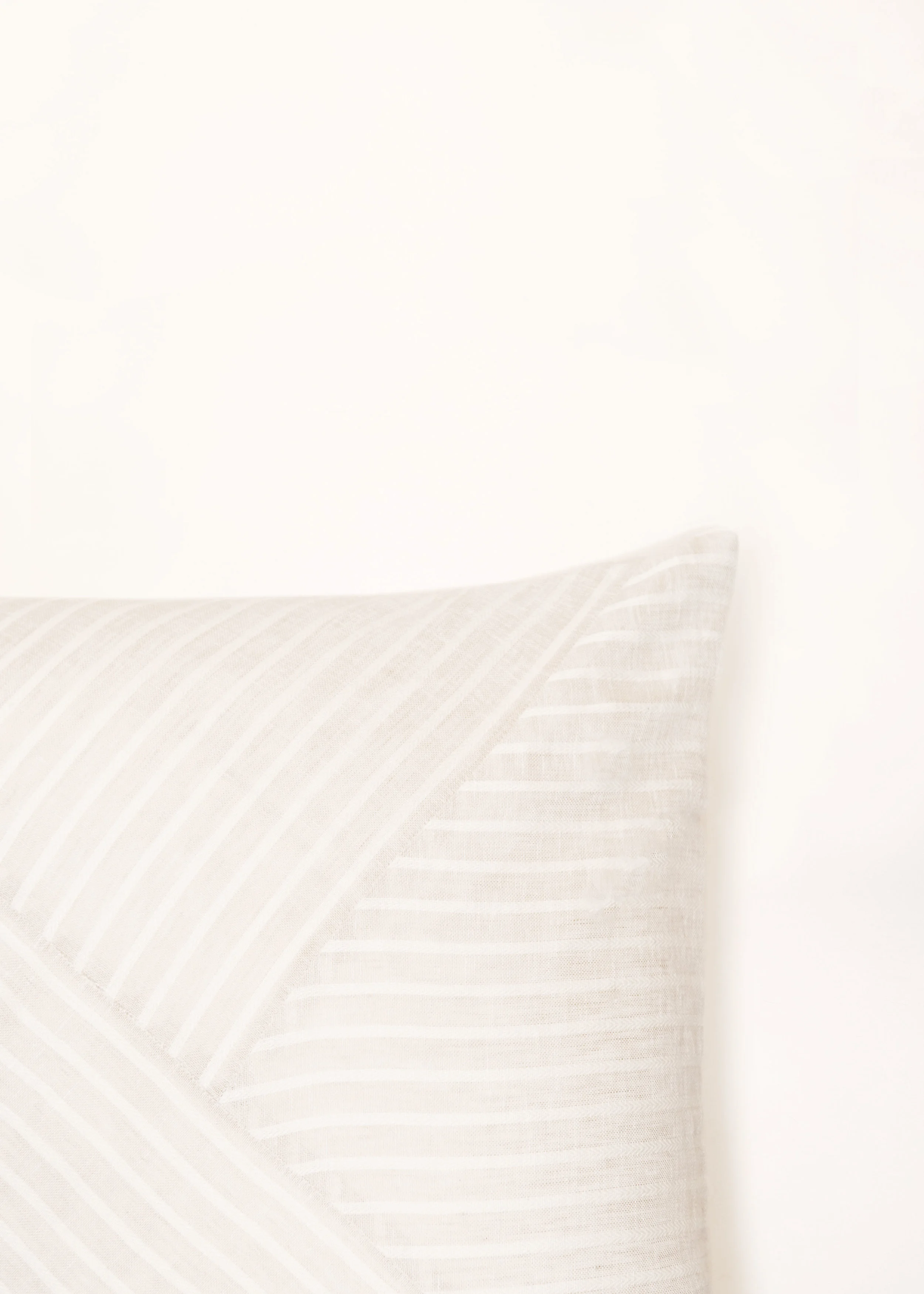 MinimalistProduct1_0050.jpg
