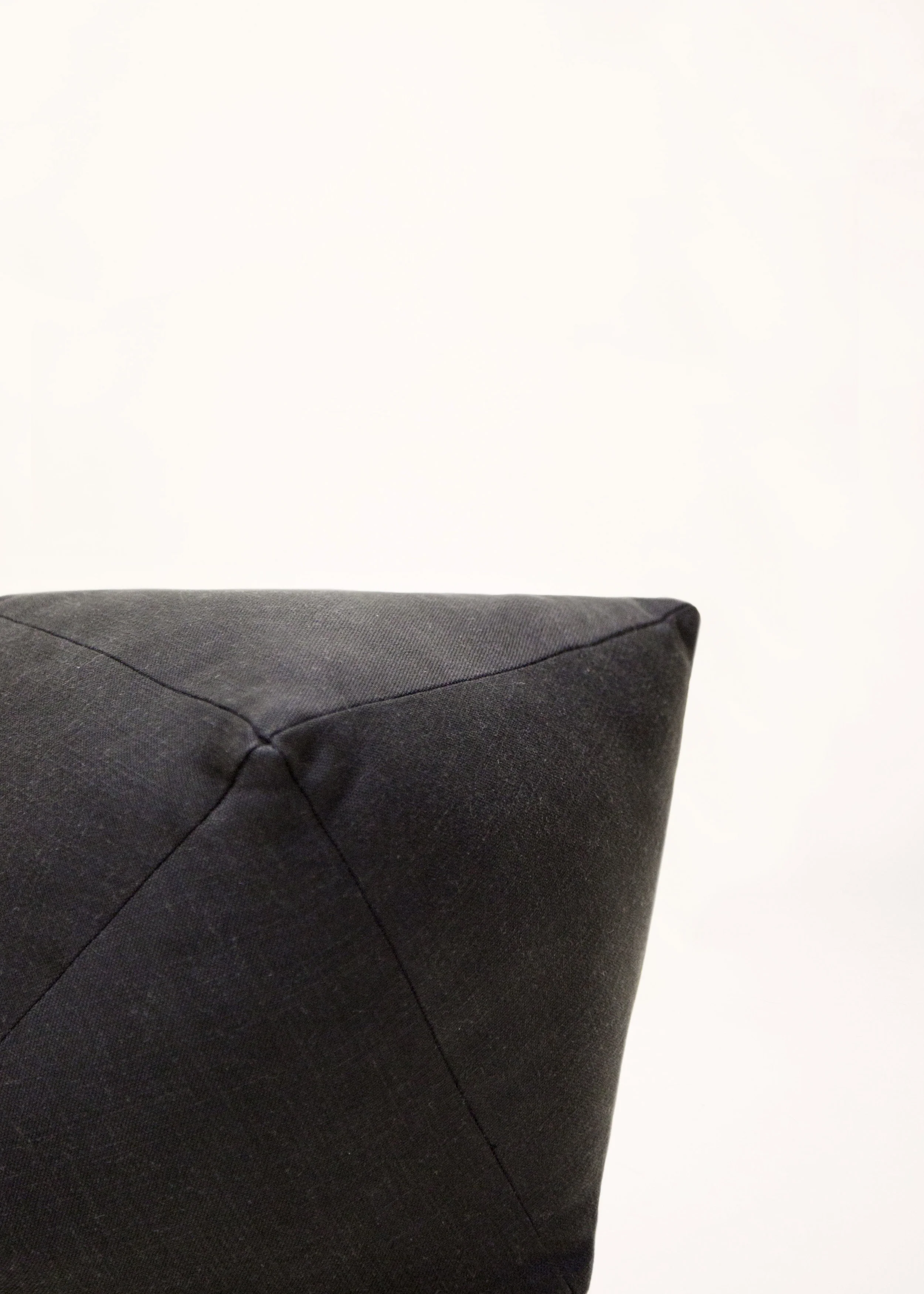 ShapedPillows_0020.jpg