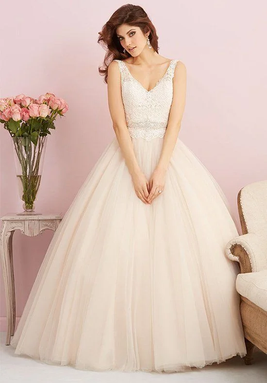 Allure Romance 2750 Front.jpg