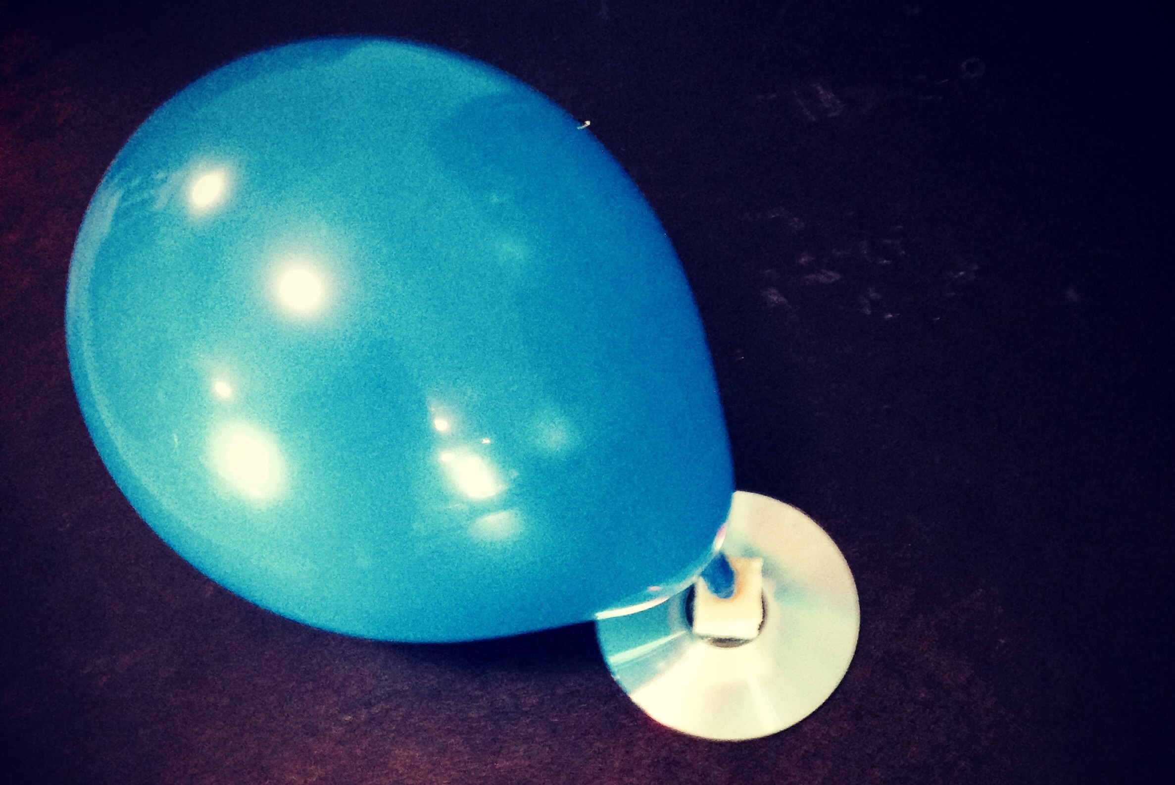 cd-balloon-hovercraft.jpg