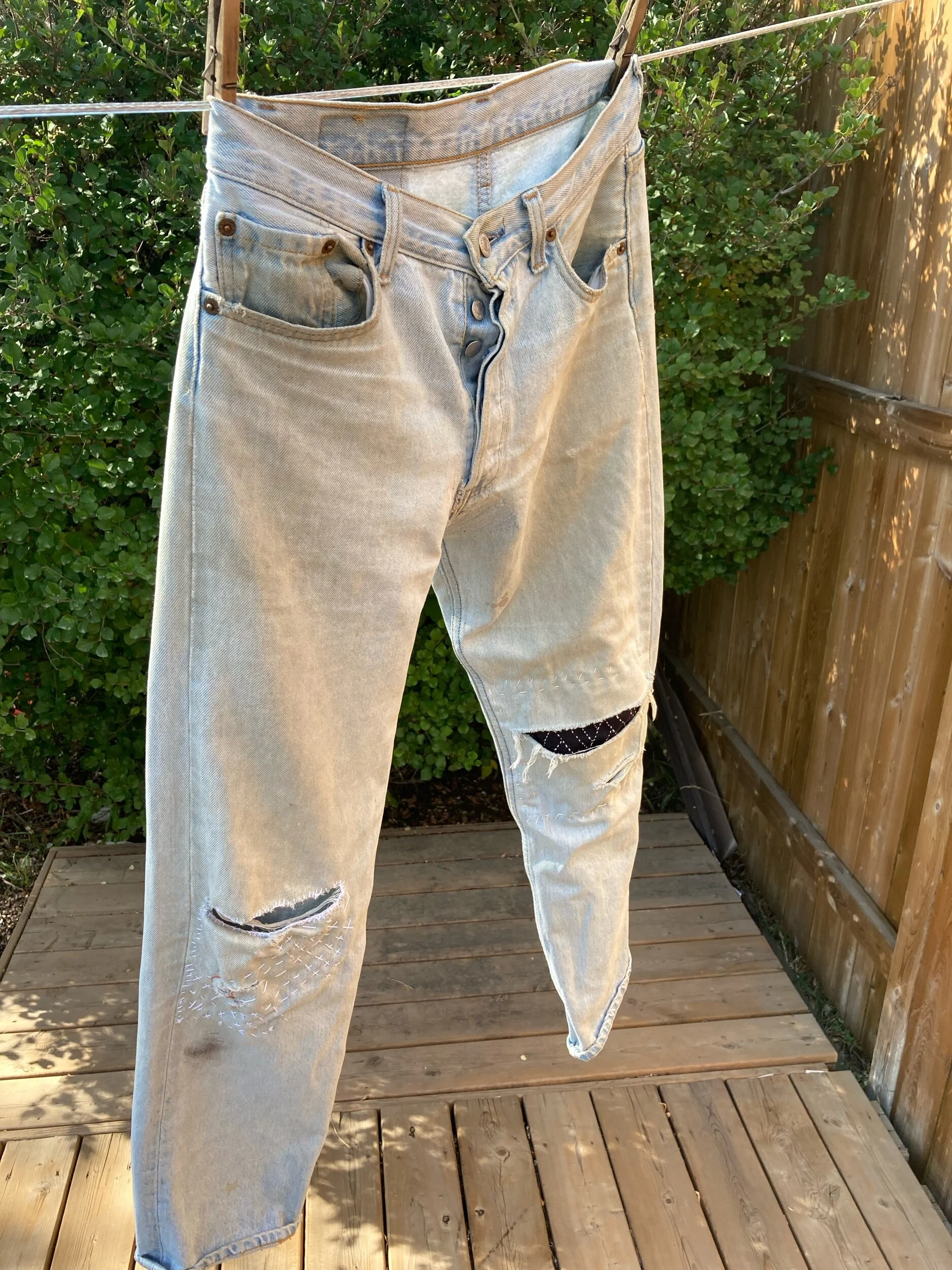 Mending Lucas’ jeans (pt 3)