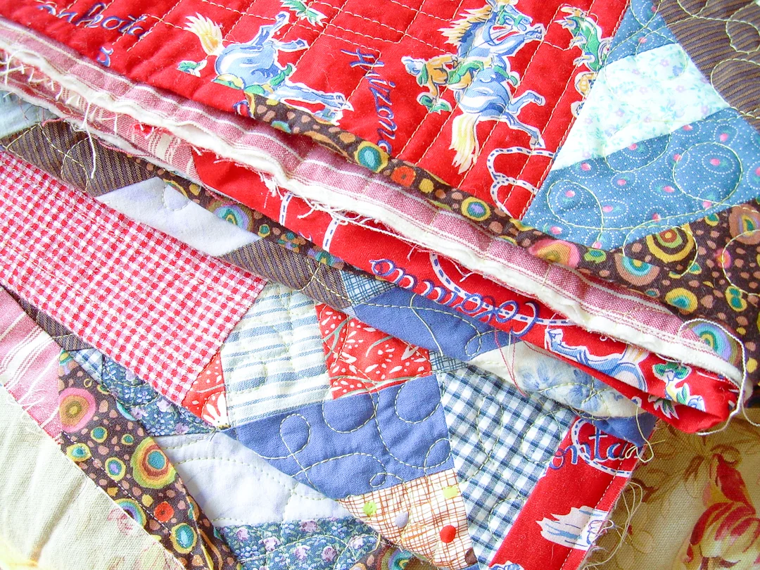 Seventy-Odd Steps to a Totally Awesome Quilt via www.helloquilting.com