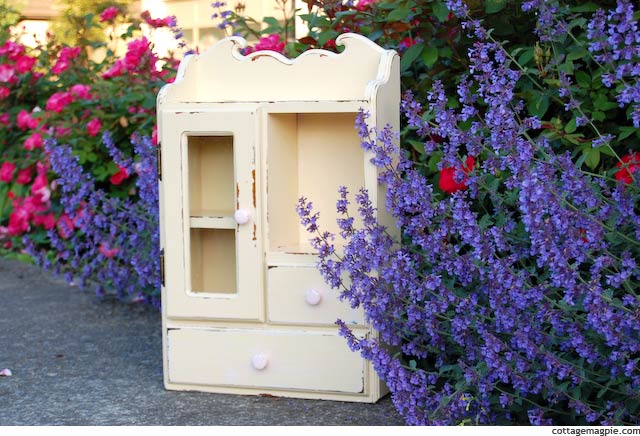 How to Makeover a Thrifted Wall Cabinet