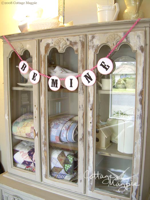 How to Make a Valentine's Day "Be Mine" Bunting