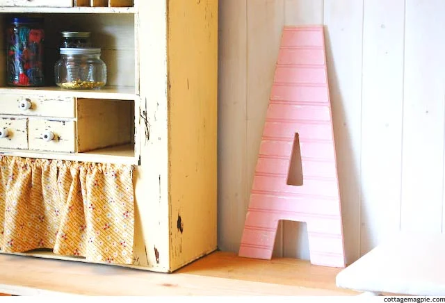 How to Make a Vintage-Style Wooden Sign Letter