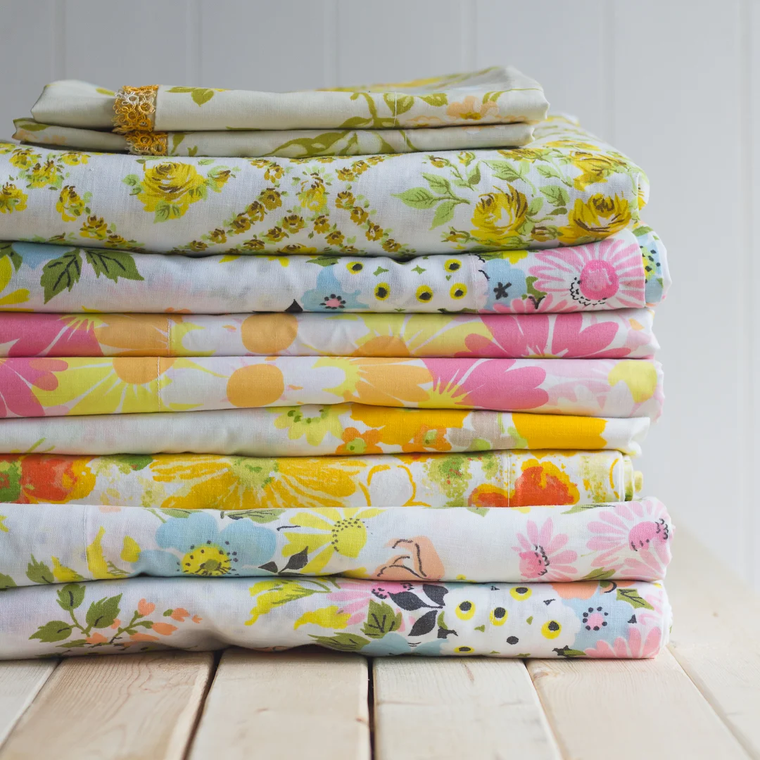 Stack of Vintage Sheets from Cottage Magpie via www.angelamaywaller.com