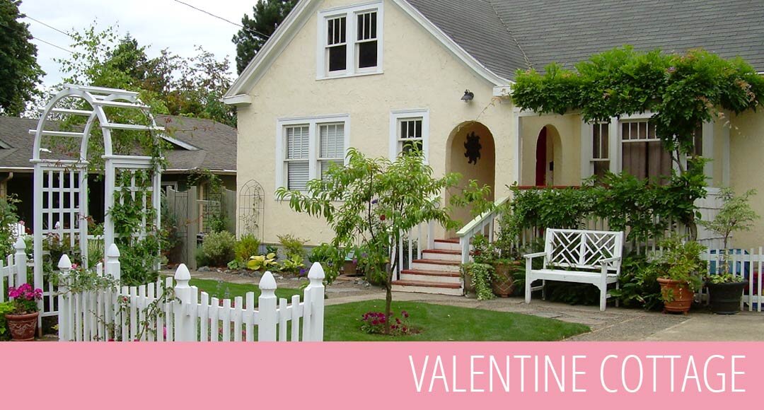 Valentine Cottage via www.angelamaywaller.com