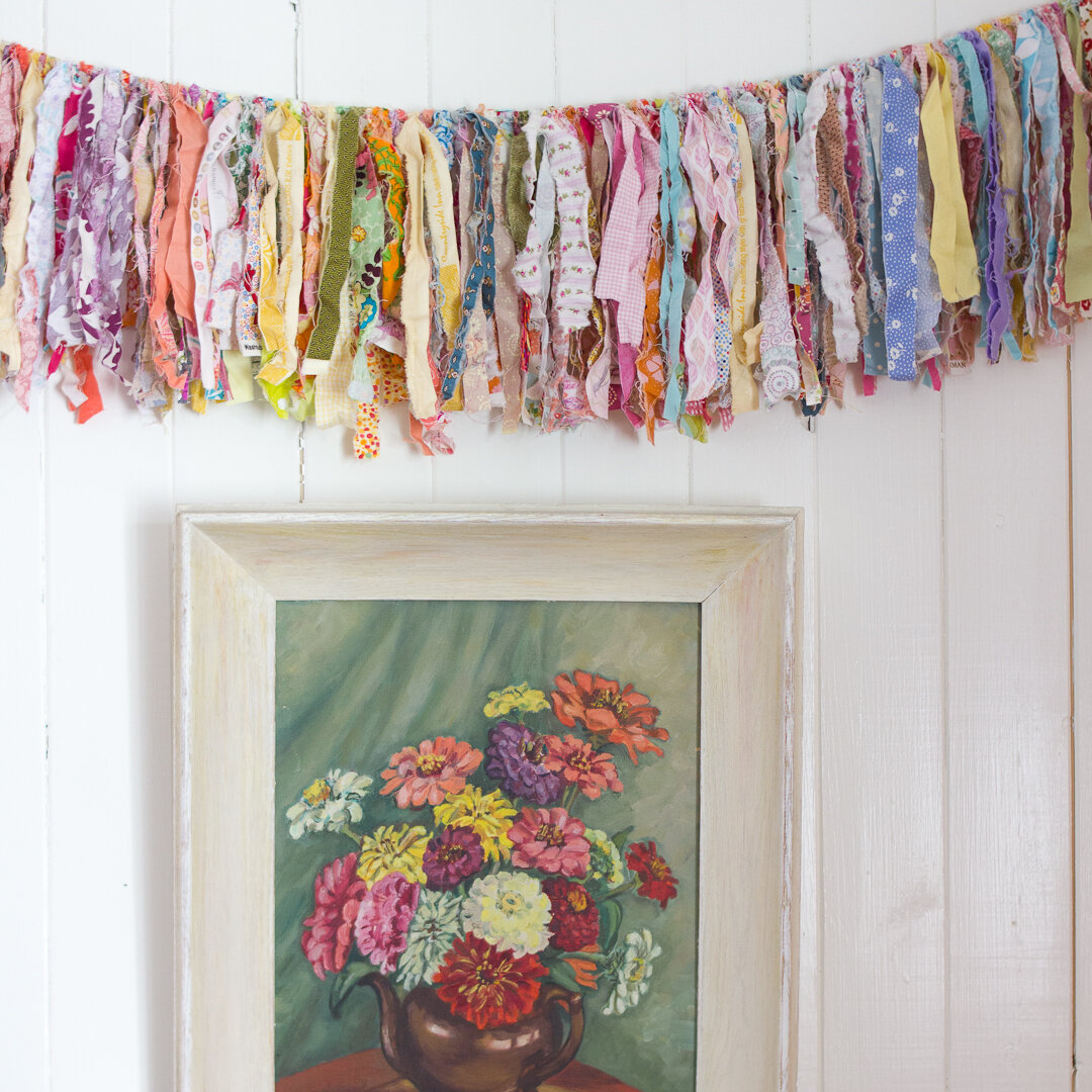 How to Make a Scrappy Fabric Rag Garland