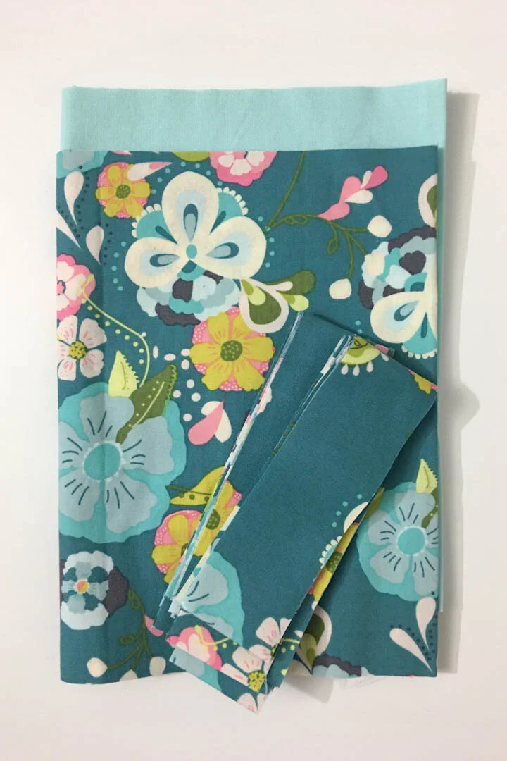 PREORDER - Emmy Grace Teal Floral Cloth Face Mask - Adult/Teen