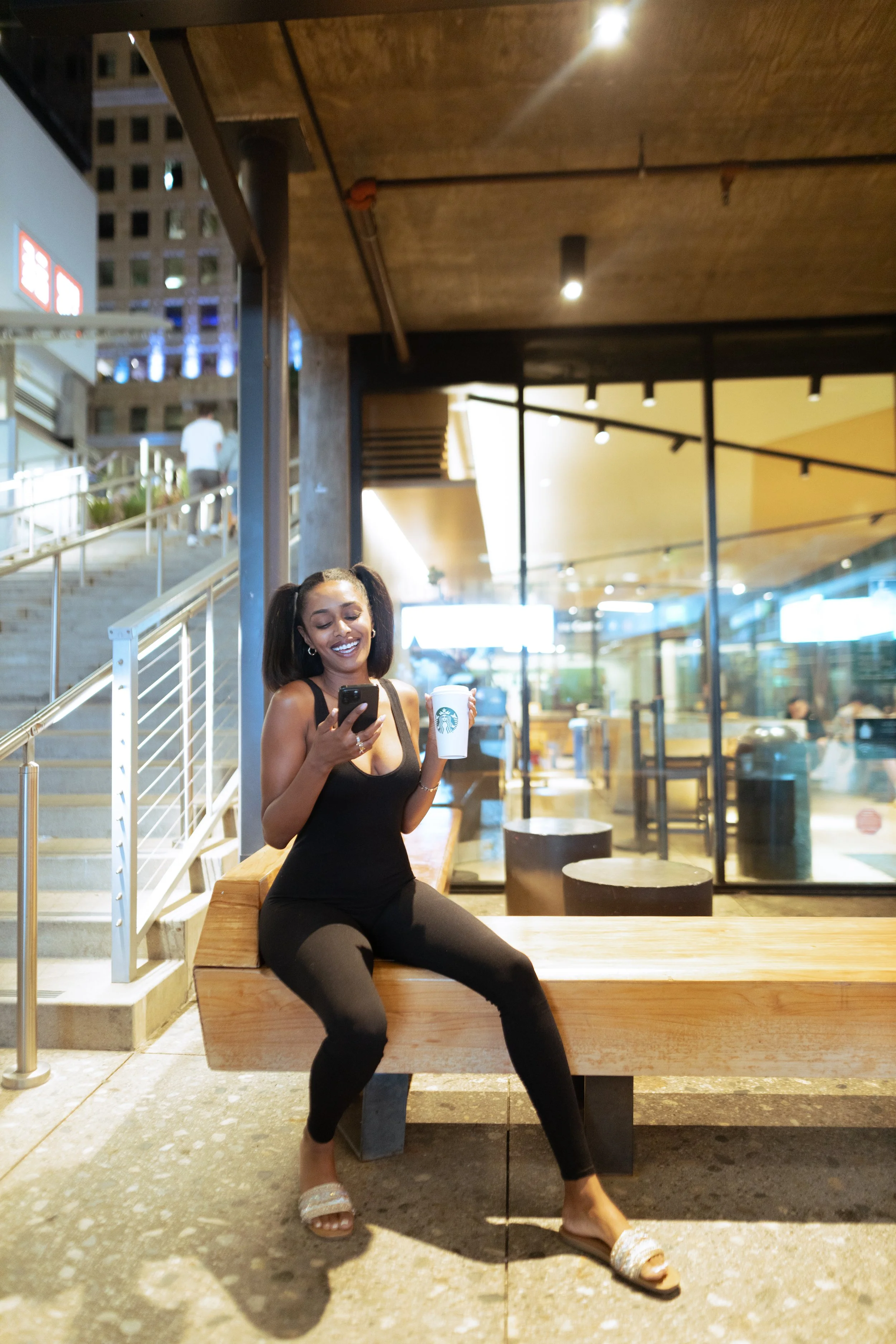starbucks-8.jpg