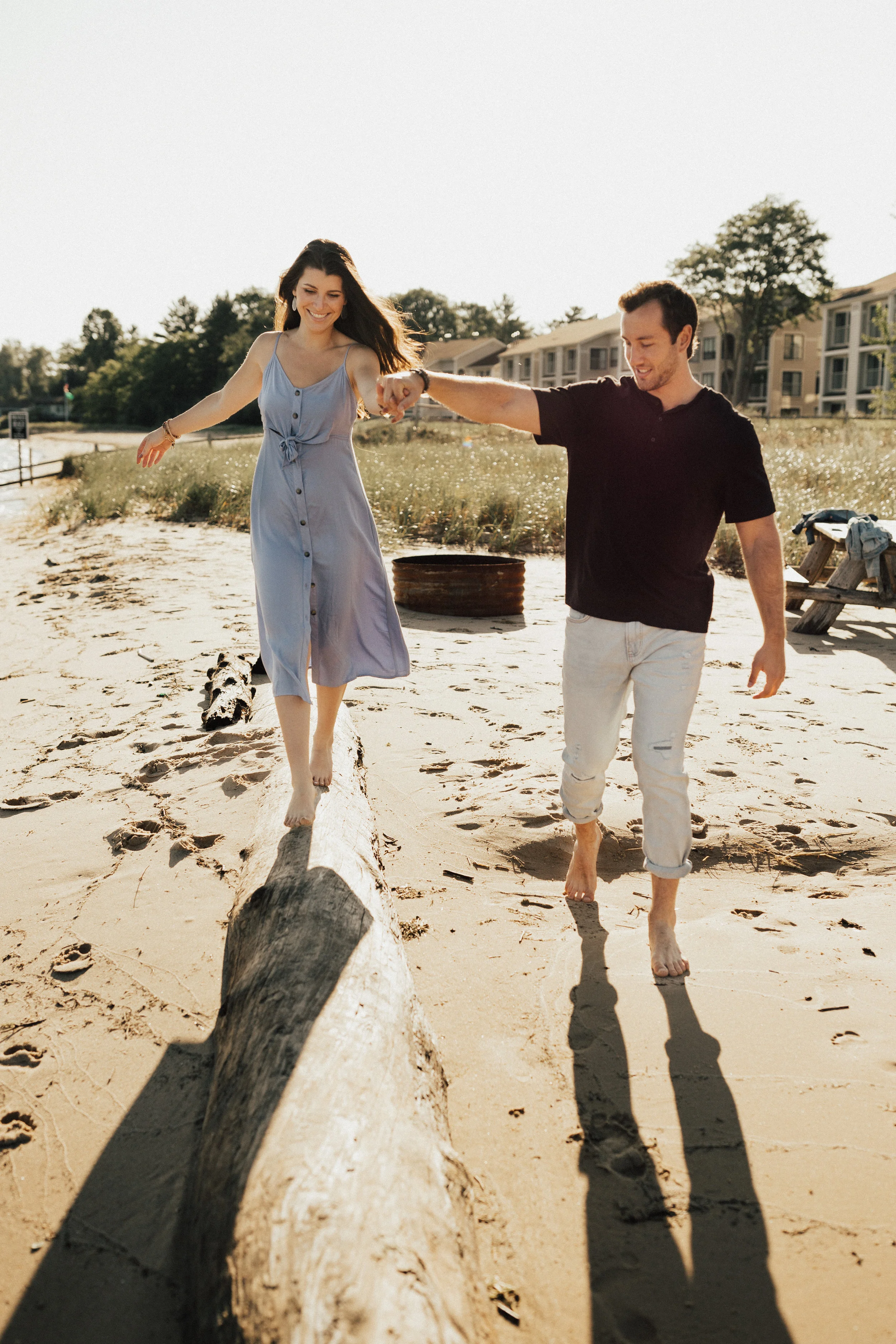 Lake_Michigan_Couples_Session-13.jpg