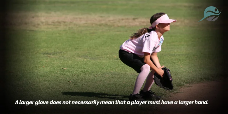 The-Importance-of-Finding-a-Good-Baseball-Glove-Fit.jpg