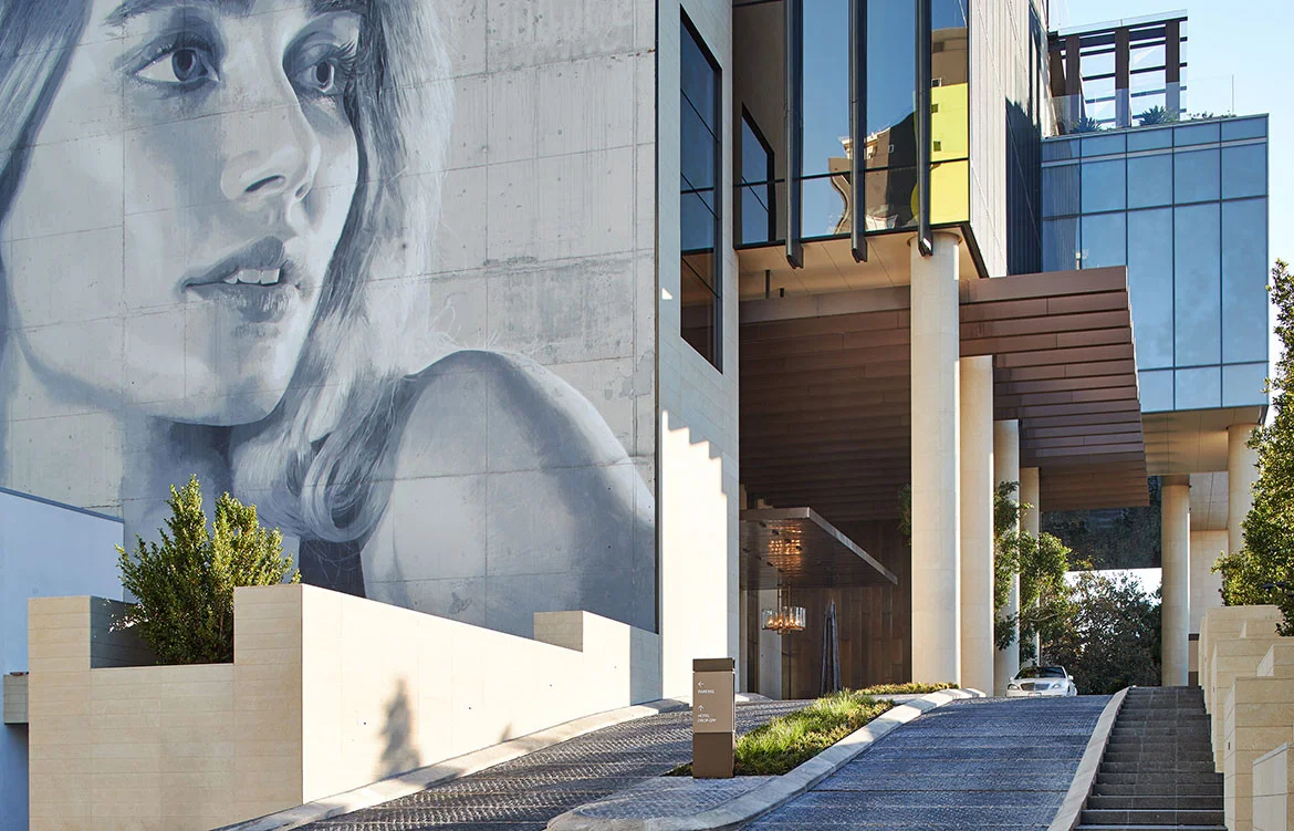 Exterior_-porte-cochäre-Westin-Perth.jpg