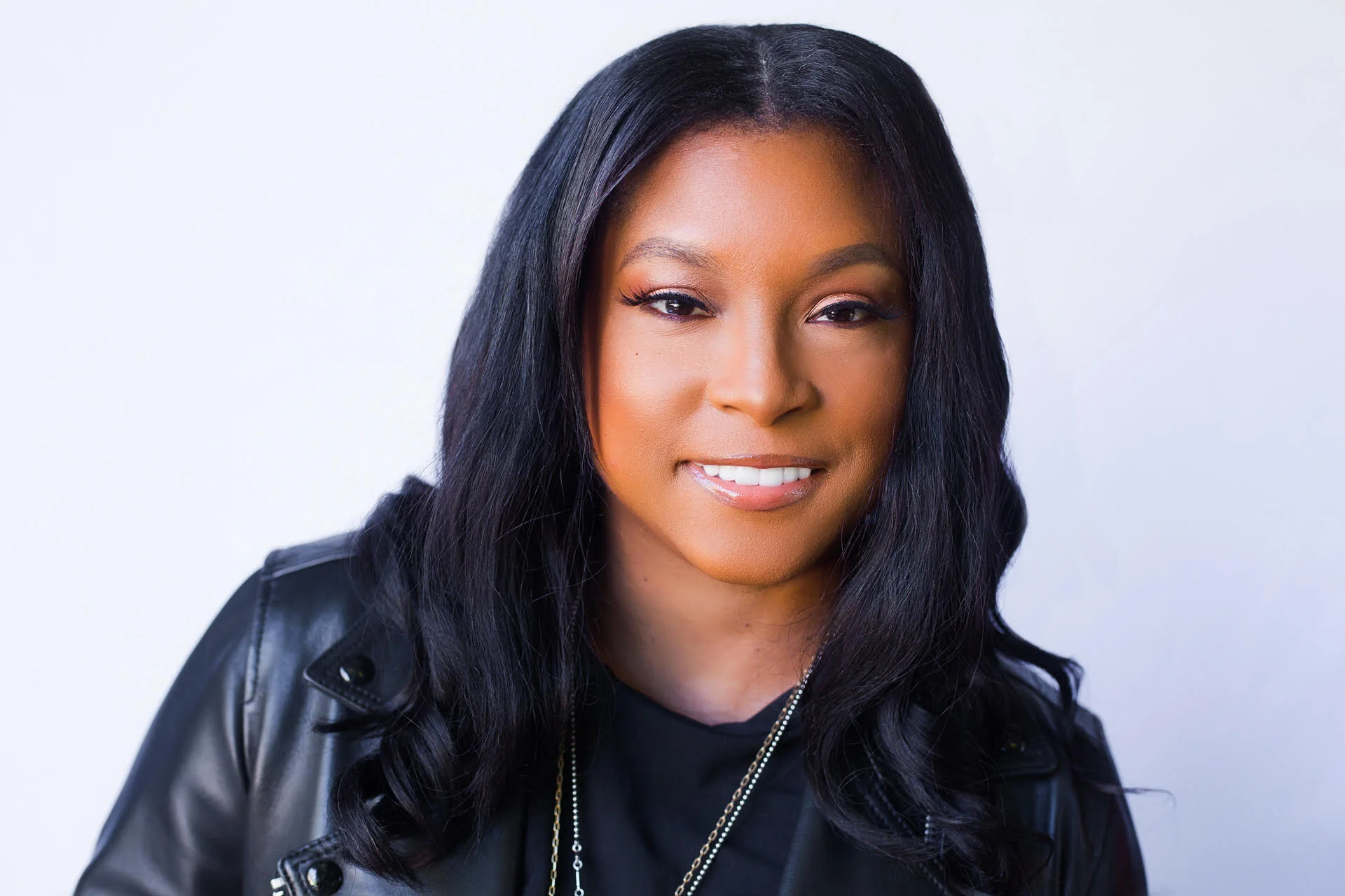 Getting Right Within and Healing from Racial Workplace Trauma with Minda Harts