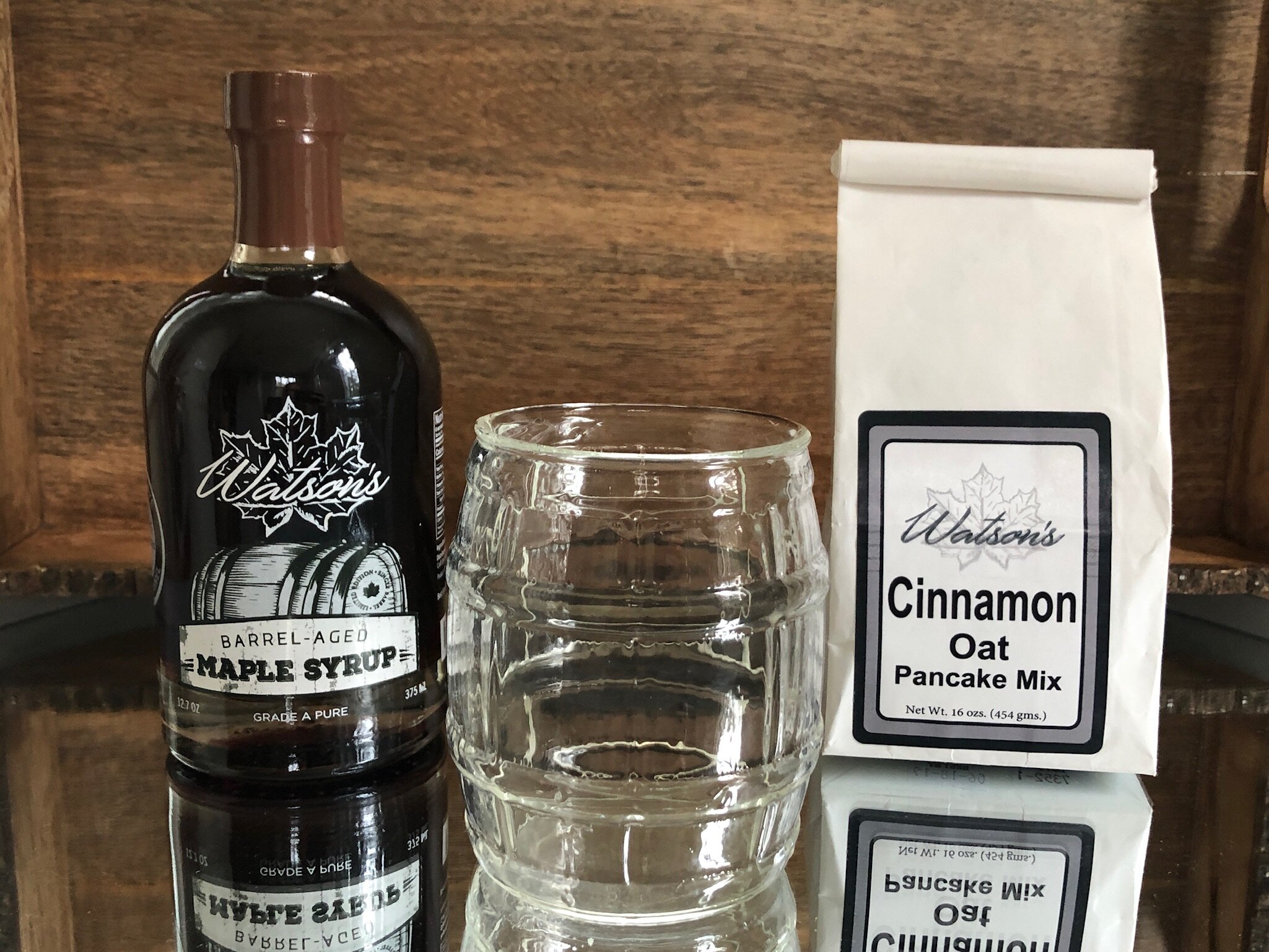 Pancake Gift Box with Choice of Syrup, Cinnamon Oat Mix & Syrup Warmer