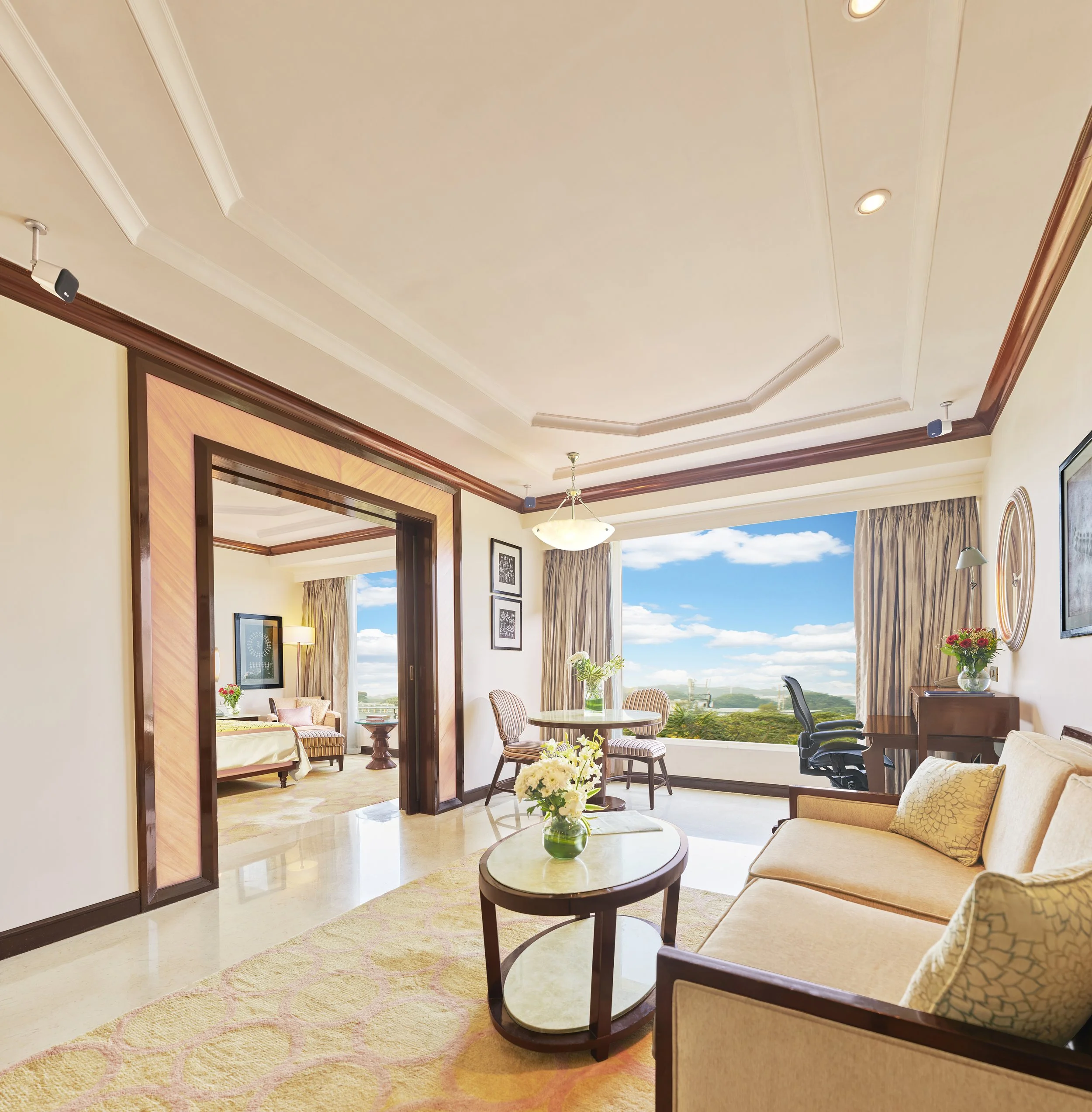 512 living room - Nitin.jpg