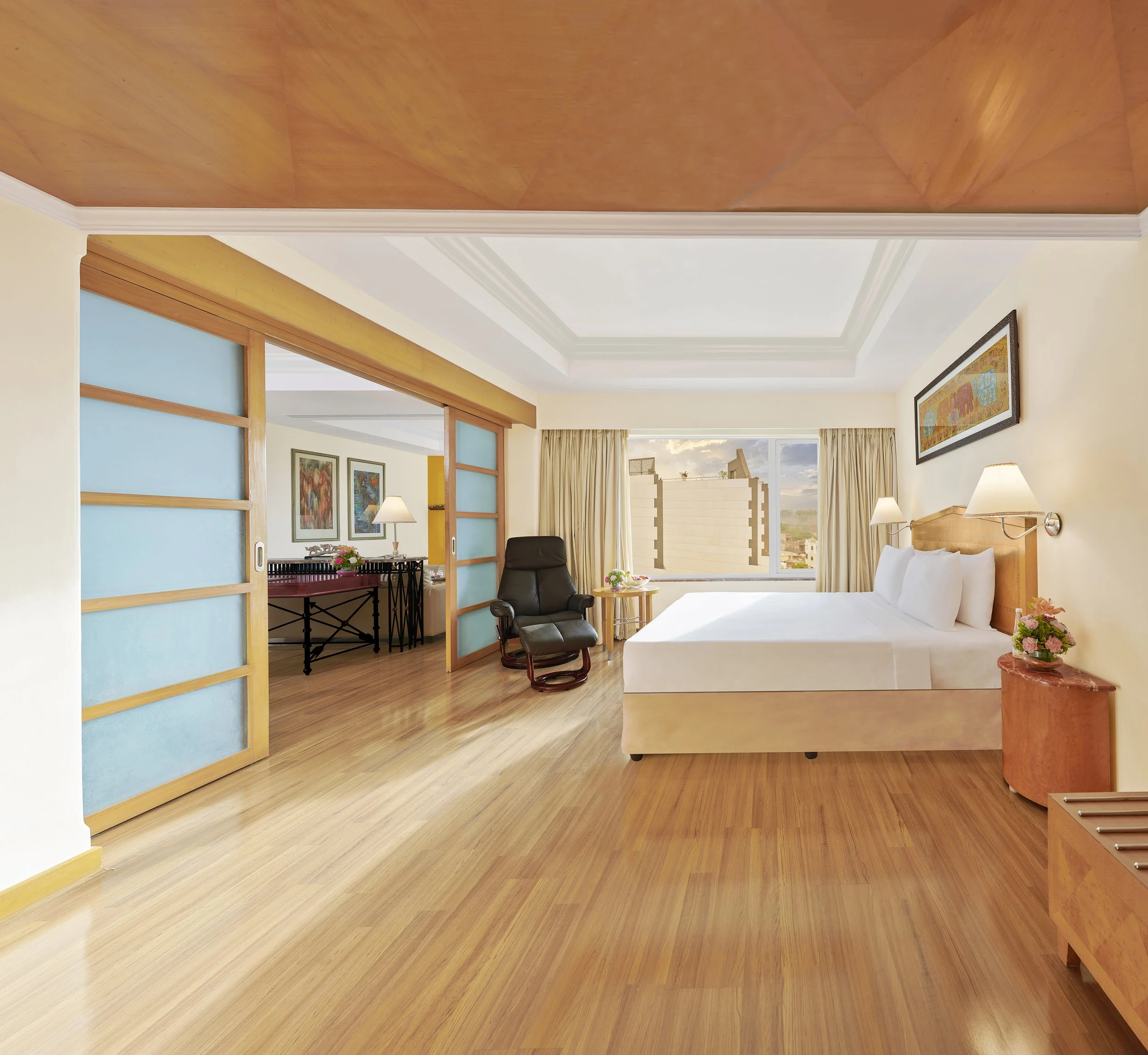 49adk - Deluxe Suite Bedroom.jpg
