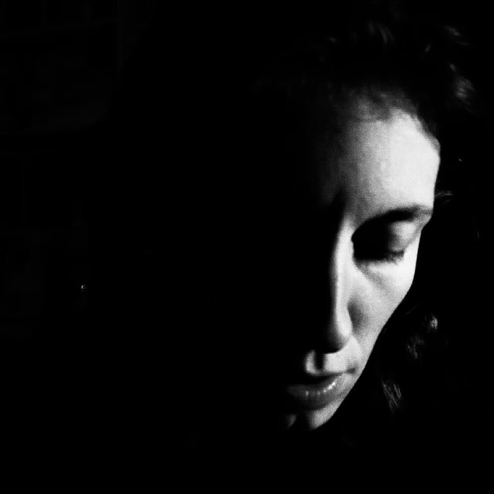 Hello darkness, my old friend 🌓 // Selfportrait.
.
.
.
#bnw #bnwphotography #bwphotography #bnwsouls #bw #blackandwhite #monochrome #bnwmoods #bnwphotos #woman #girl #portrait #selfportrait #black #white #darkness #light