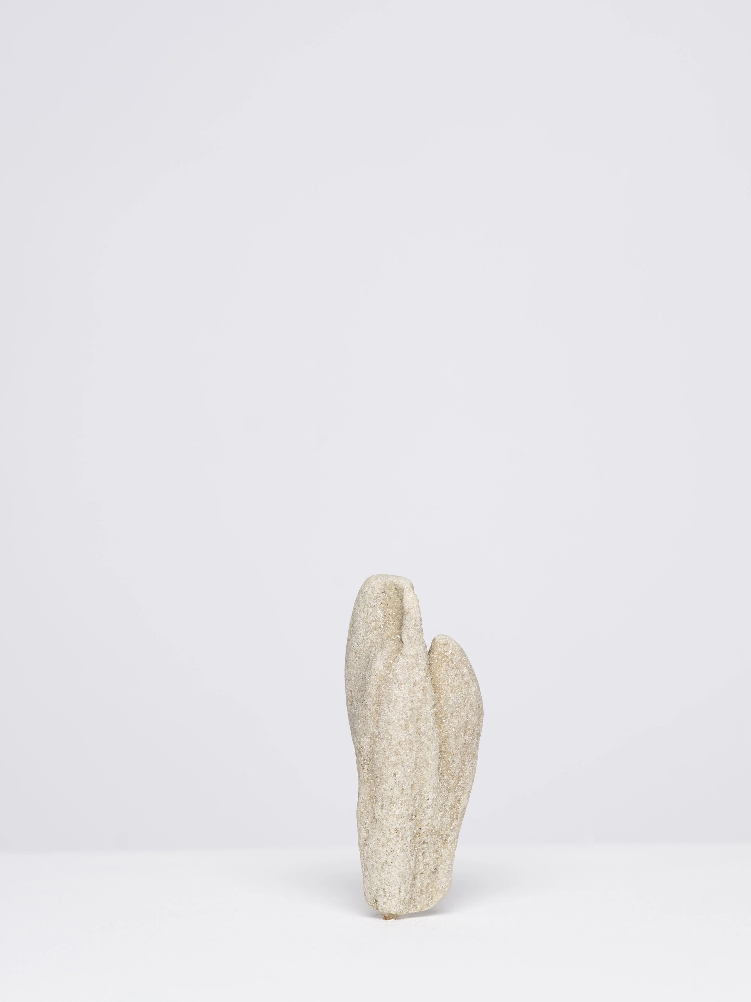 AHUVA_ZEELOOF_Faith_4_2022_Stone 2.jpg