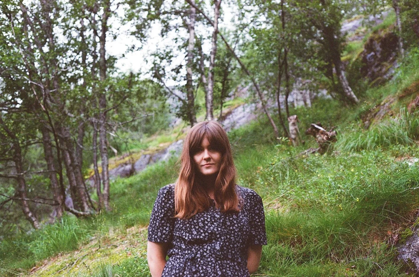 I&rsquo;m No Home (Instrumental) has been out for two whole weeks, very grateful to everyone who&rsquo;s been listening &amp; added it to their dreamy ambient playlists 🌿&hearts;︎

📷 @maya_fineberg