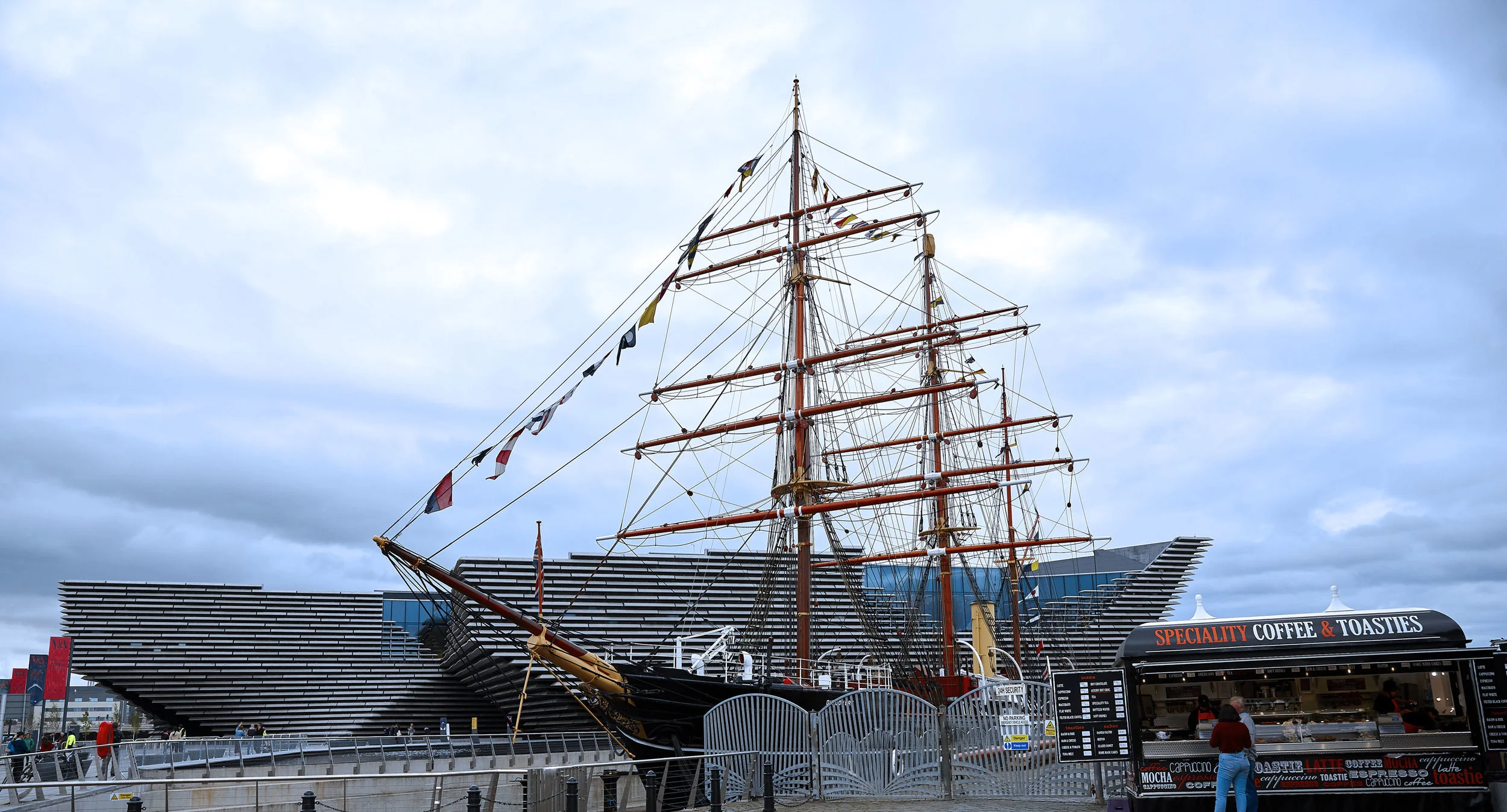 _ML_5608_V&A_Dundee_ 1.jpg