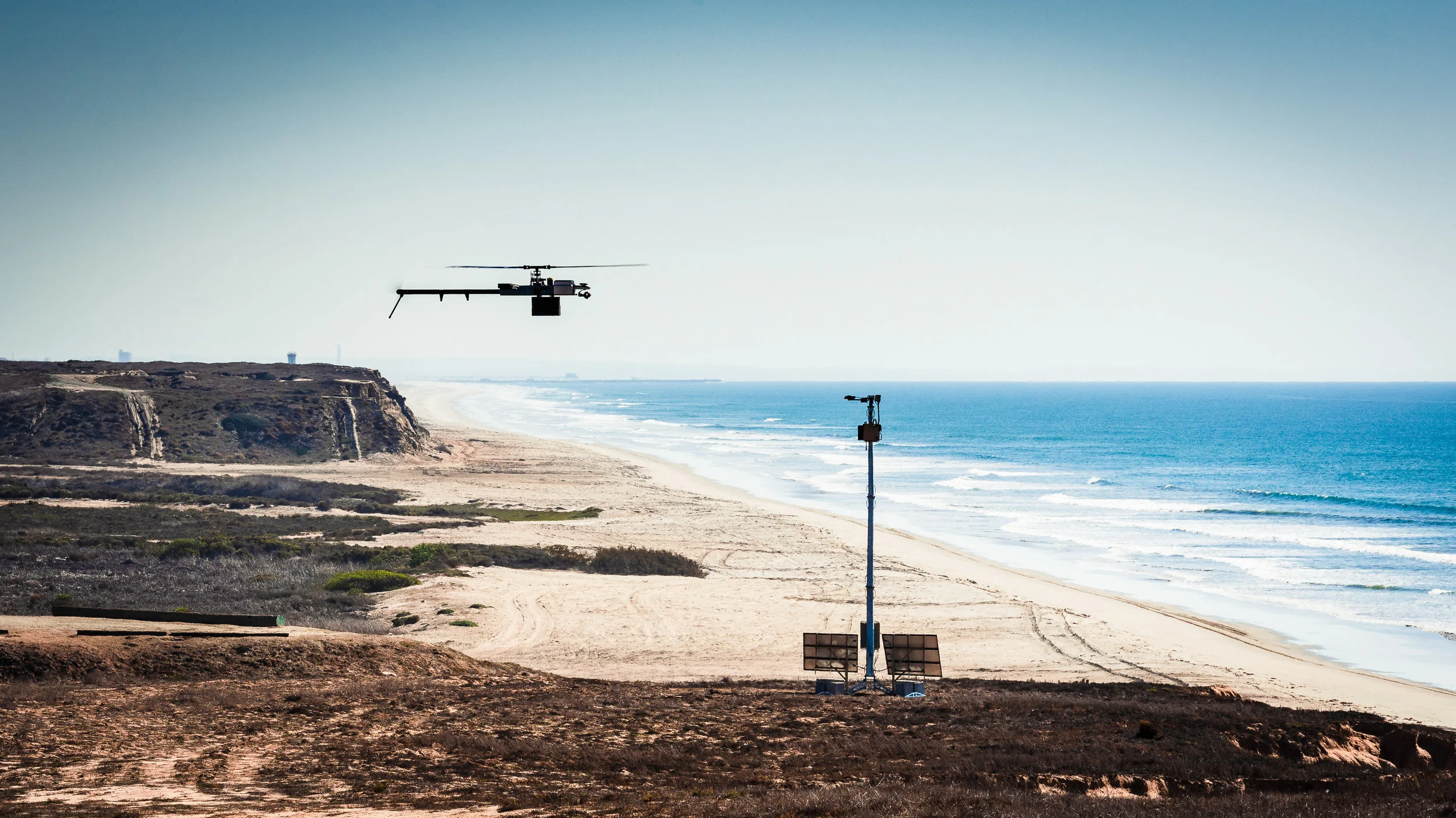 Anduril-ai-tower-heli-drone-ocean-demo-web-1.jpg