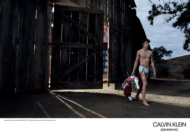calvinkleinss18-5.jpg