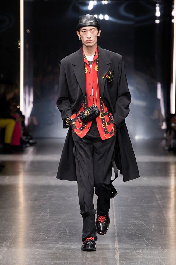 10_Versace-Mens-fw19.jpg