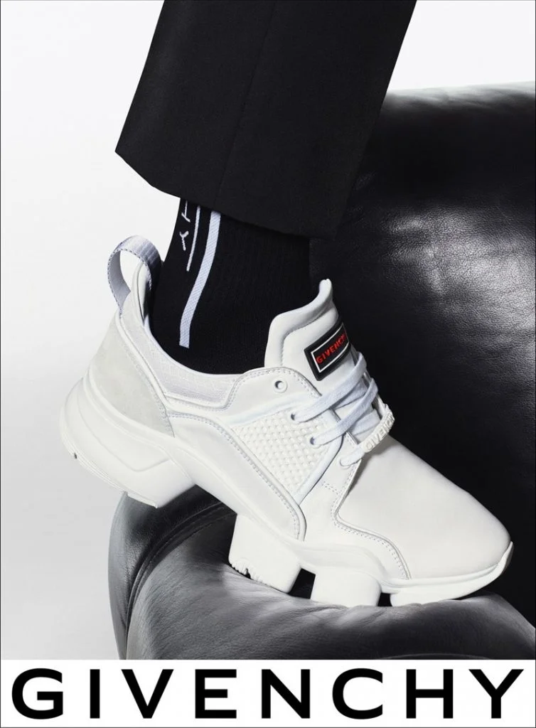 Givenchy-Spring-Summer-2019-Campaign-0vteen4-754x1024.jpg