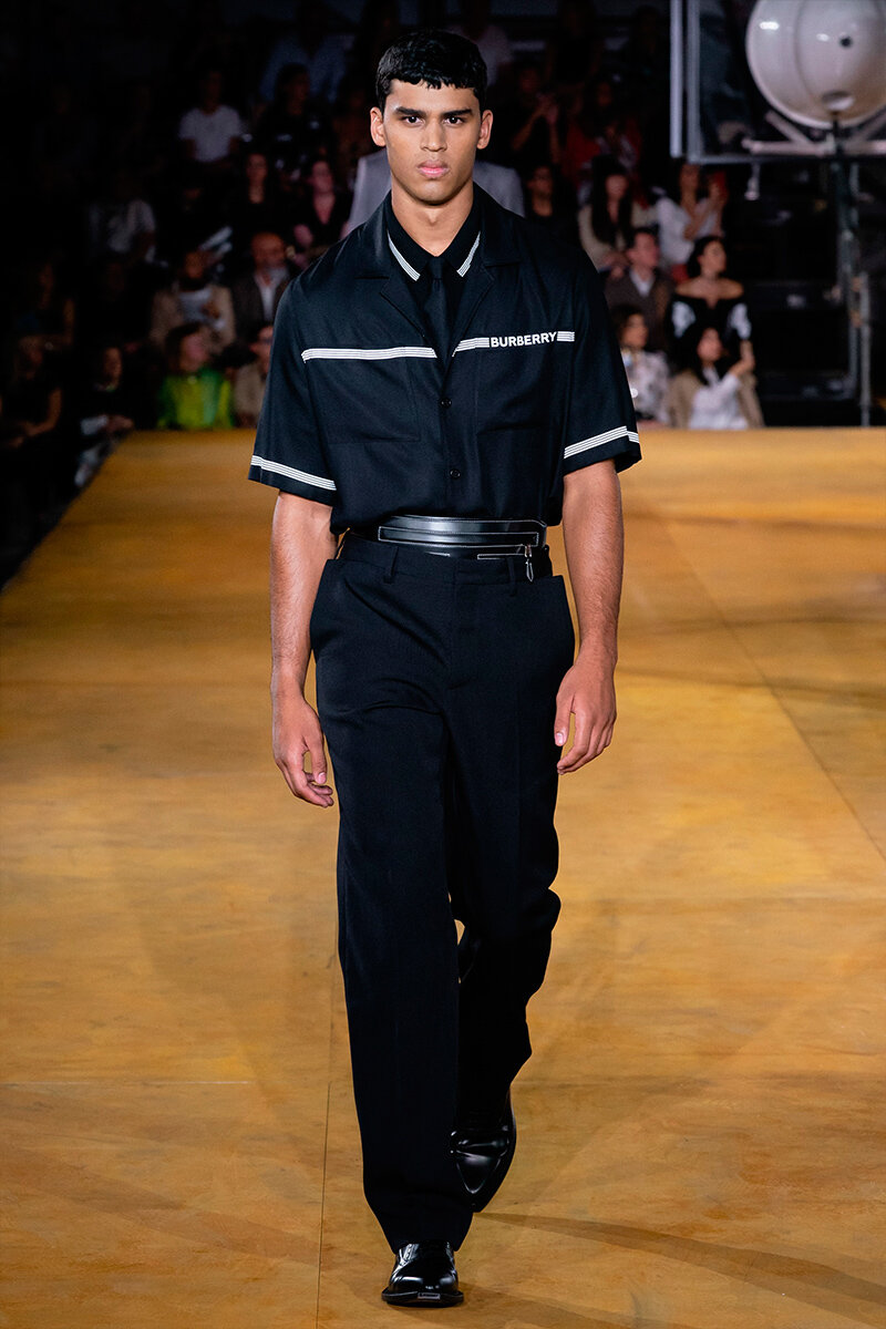 Burberry_ss20_fy5.jpg