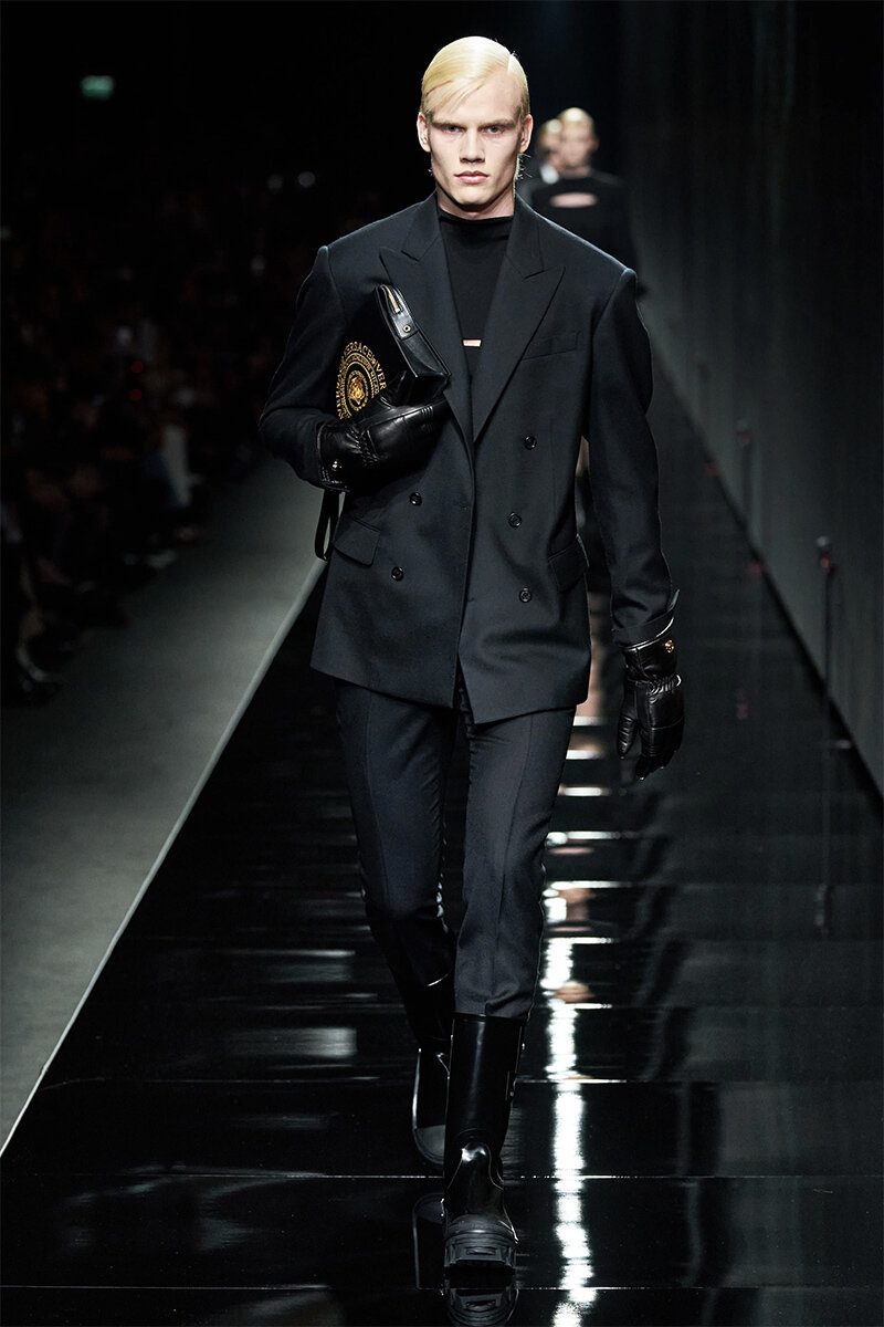 versace_fw20_fy1.jpg