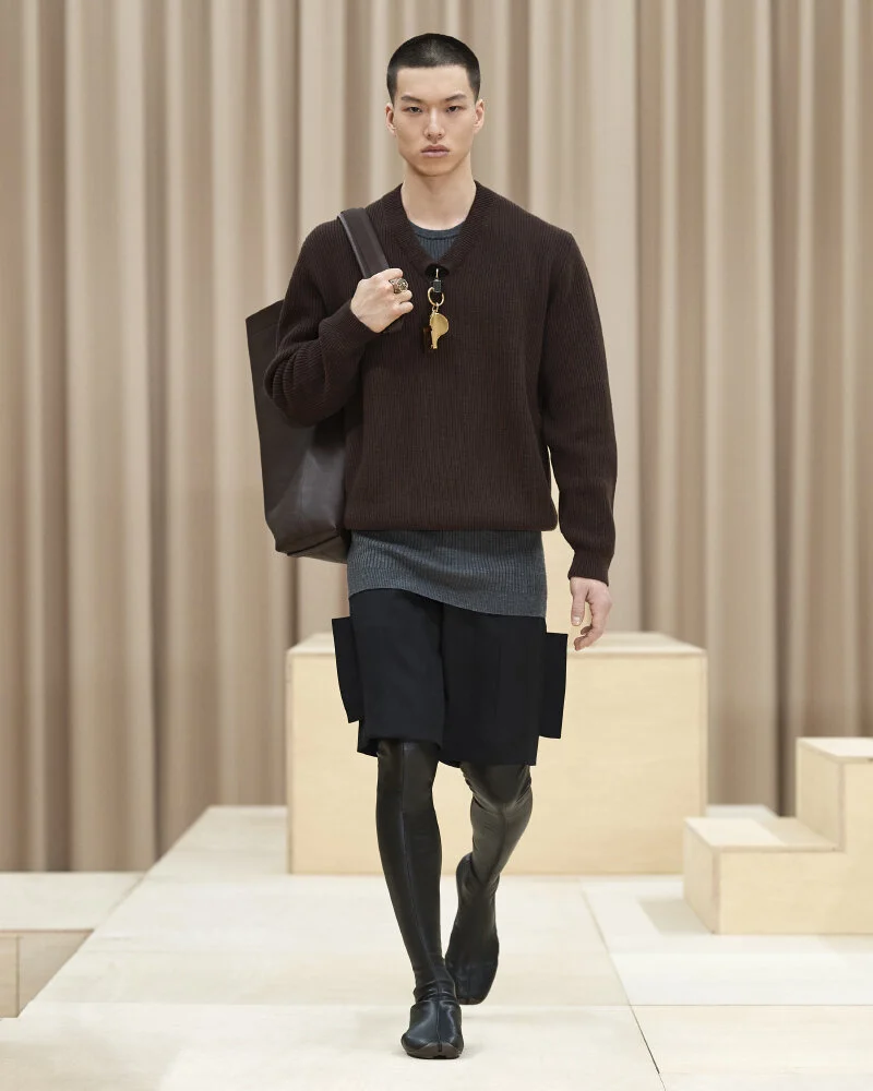 Burberry-Autumn_Winter-2021-Menswear-Presentation-Collection-Look-21-Nic.jpg