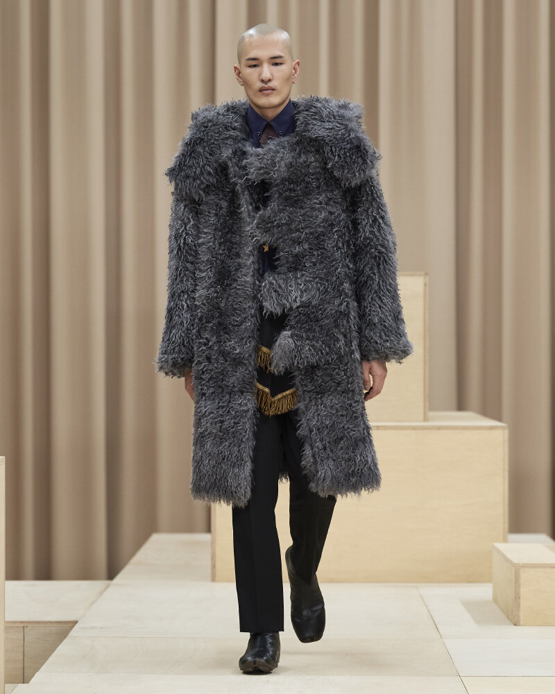 Burberry-Autumn_Winter-2021-Menswear-Presentation-Collection-Look-7-Nozomu.jpg