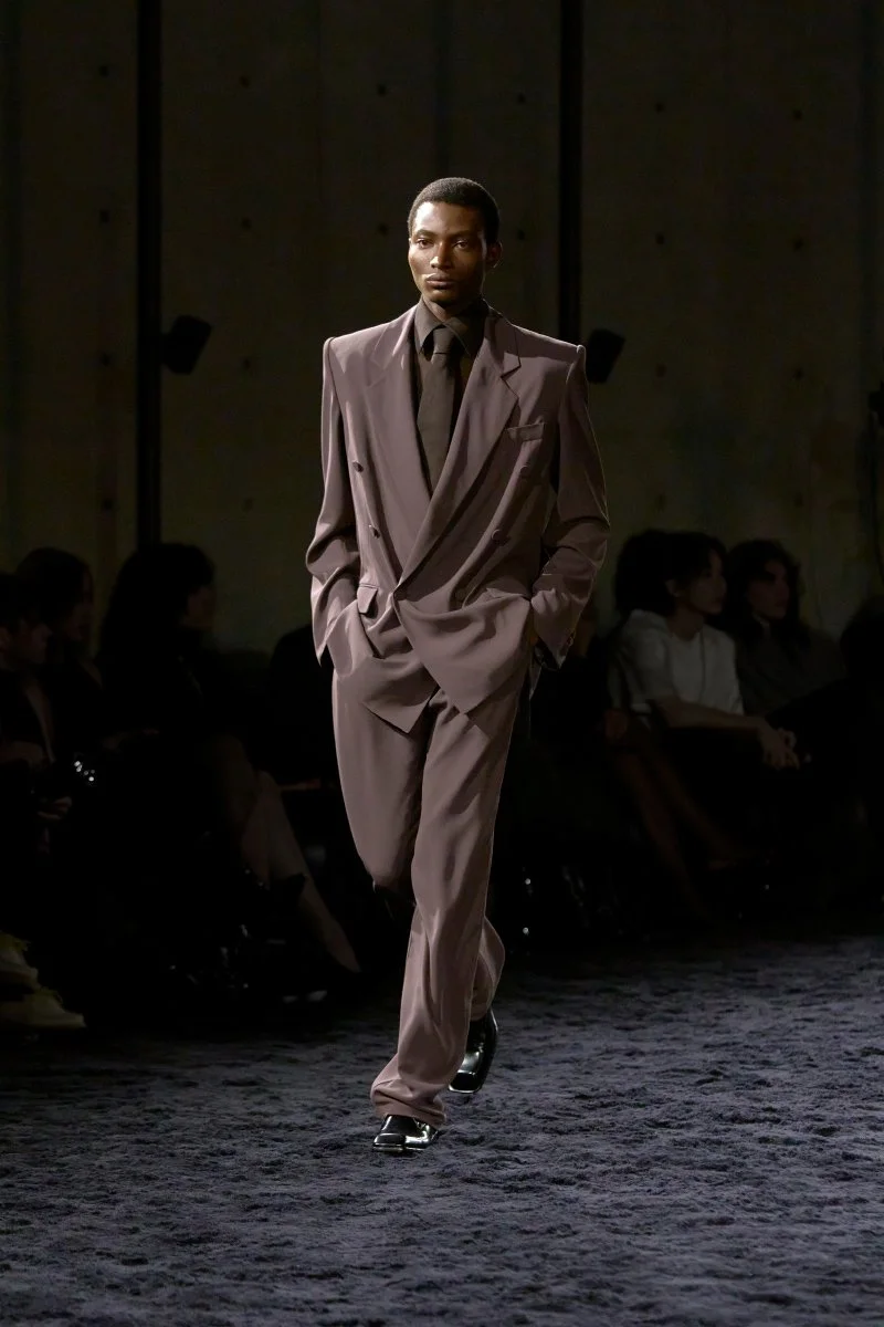 SAINT-LAURENT_FASHION_SHOW_MEN_WINTER24_RUNWAY_29_HR.jpg