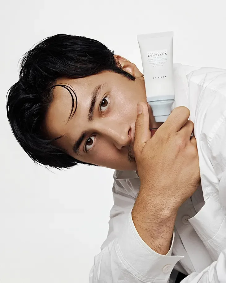 Hudson Williams Makes His Beauty Debut with SKIN1004