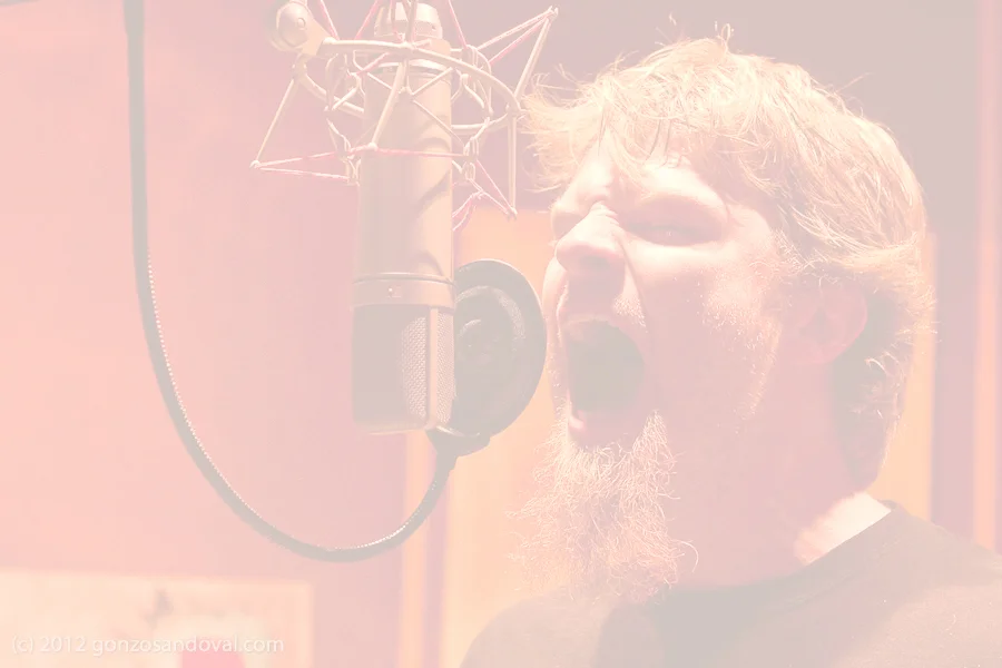 singing-overlayed-2.jpg