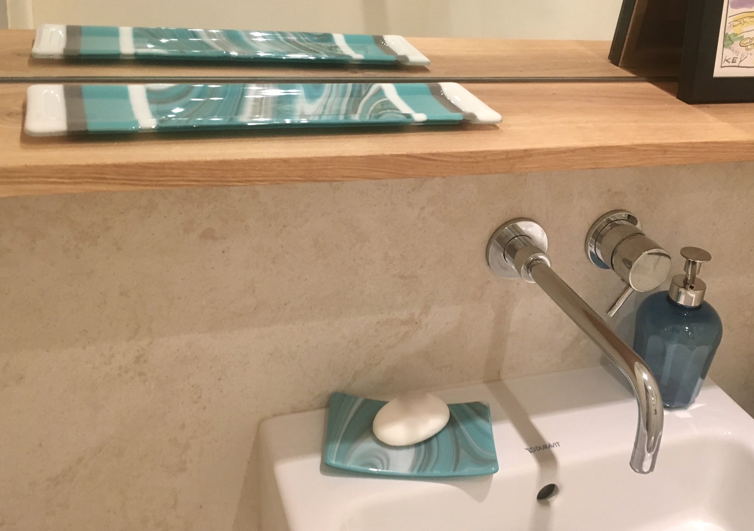 Bespoke sizes are easy too, like this little tray I made for my loo!